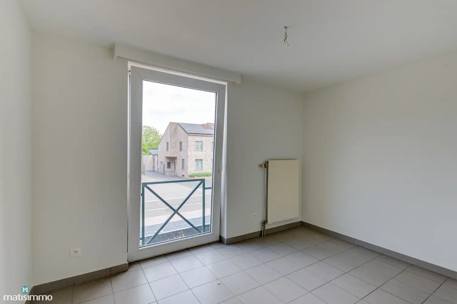 INSTAPKLAAR APPARTEMENT MET 2 SLAAPKAMERS EN GARAGE NABIJ HET CENTRUM VAN BILZEN foto 10