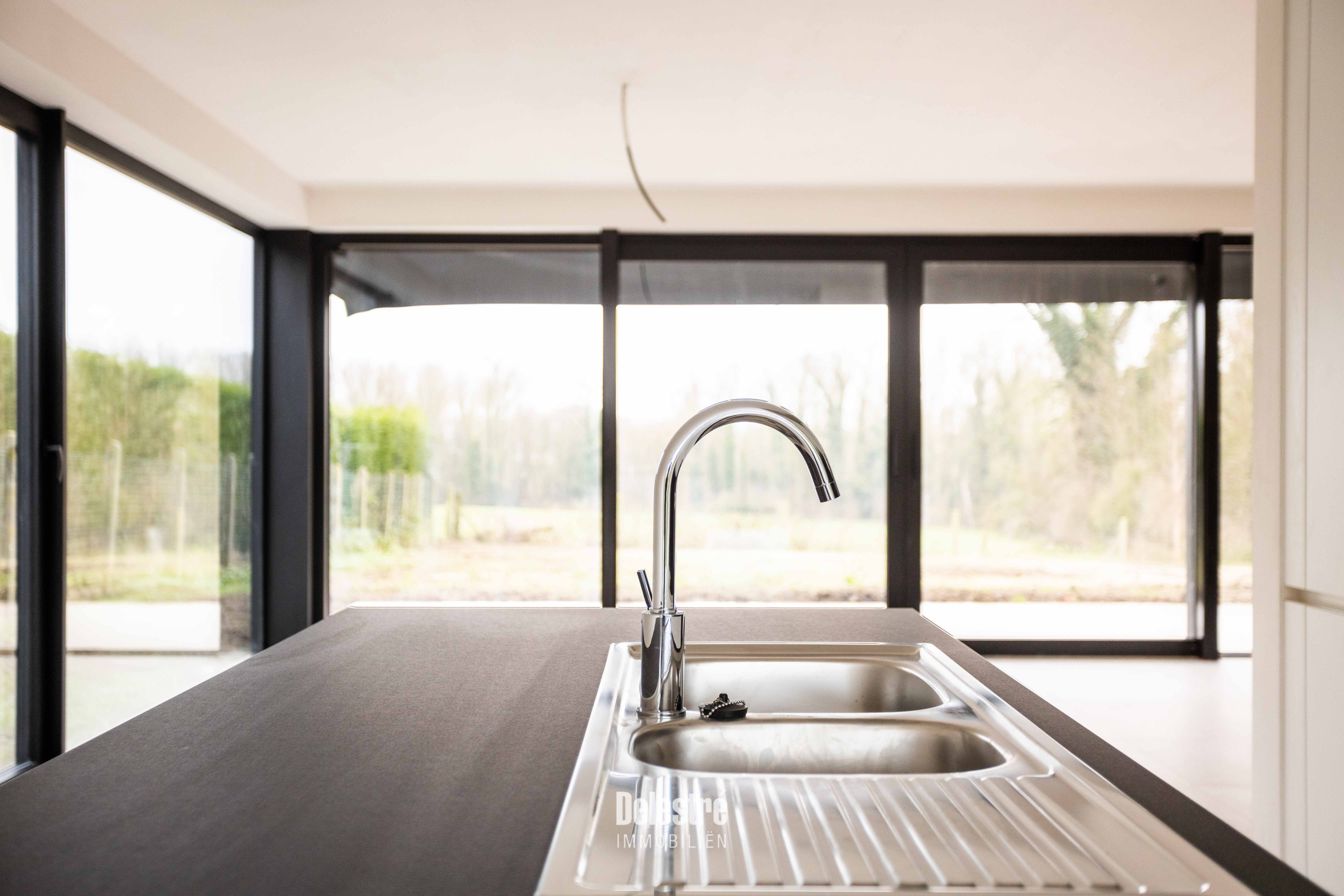 NIEUWBOUW OPEN BEBOUWING MET ZALIGE TUIN foto 8