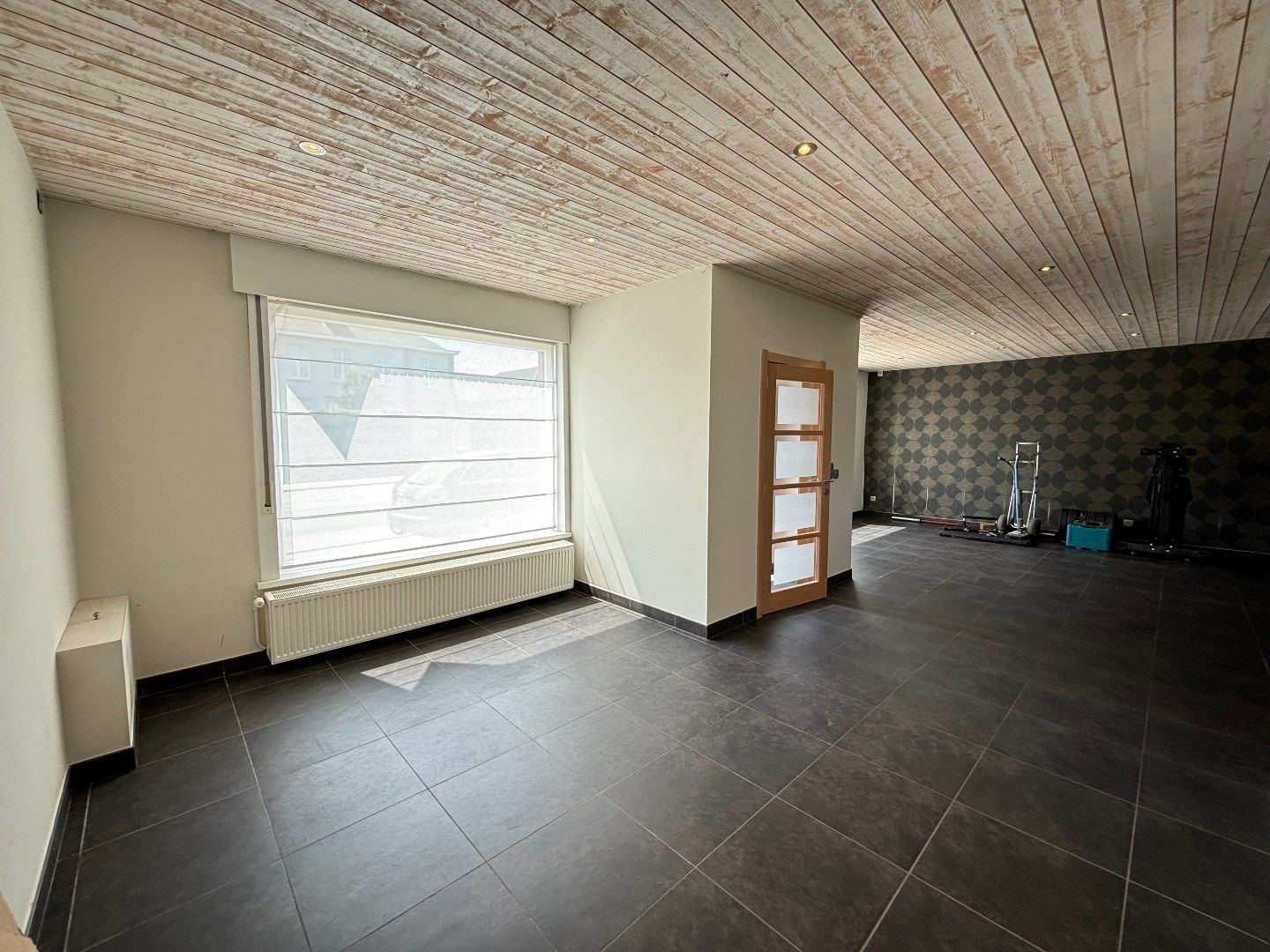 Ruime instapklare woning met tuin en garage. foto 8