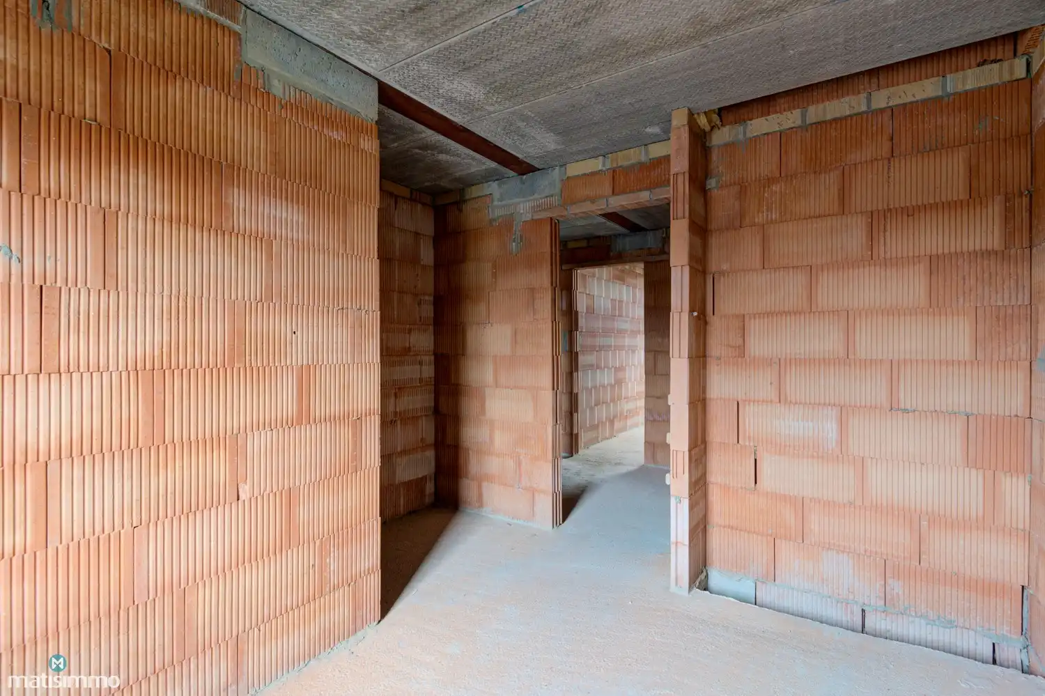 RUSTIG GELEGEN ENERGIEZUINIGE NIEUWBOUWWONING NABIJ HET GROEN TE OUDSBERGEN foto 24