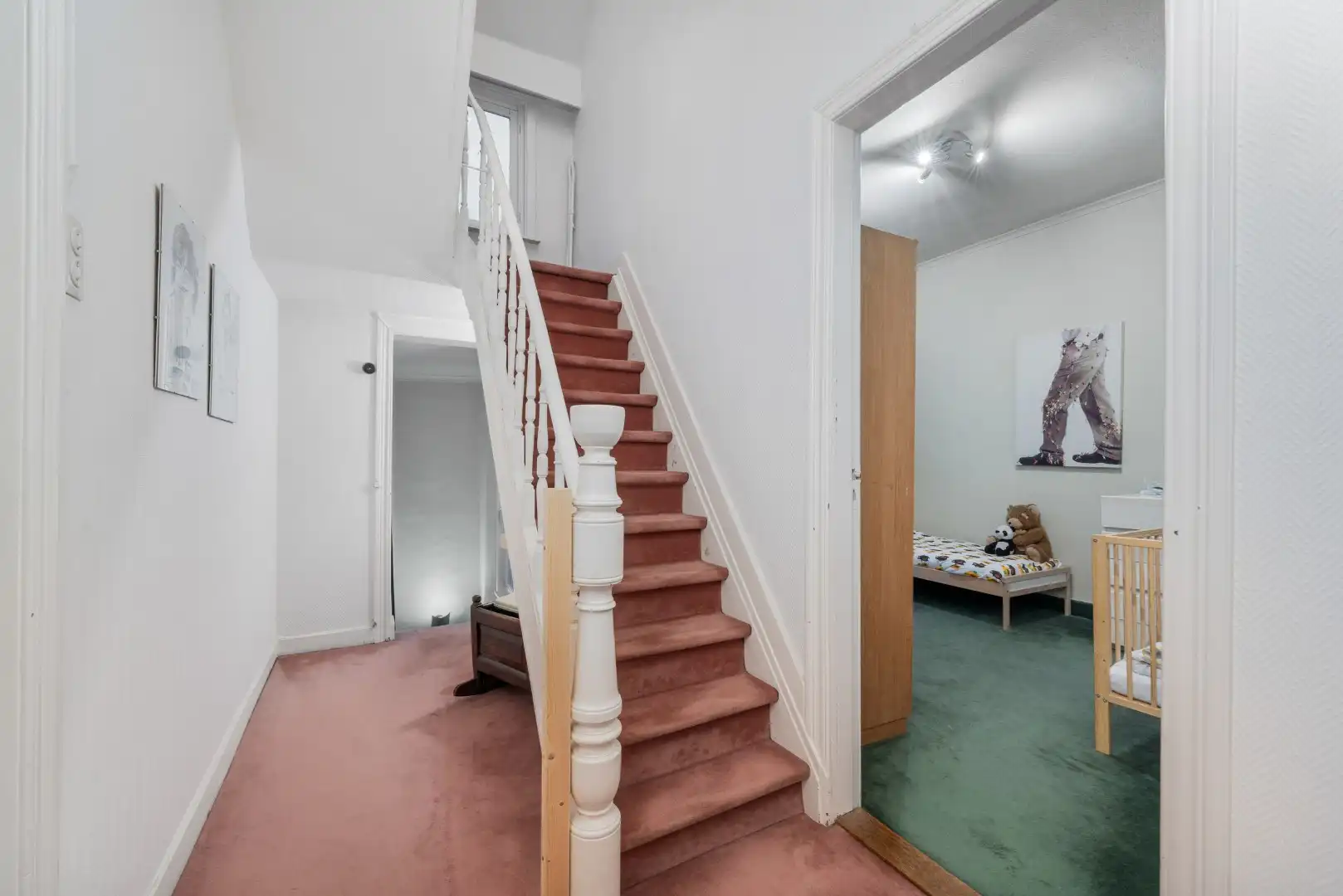 Unieke woning met handelsruimte, kantoor, 7 slpks & 200 m² atelier/magazijn – ideaal voor vrije beroepers foto 21