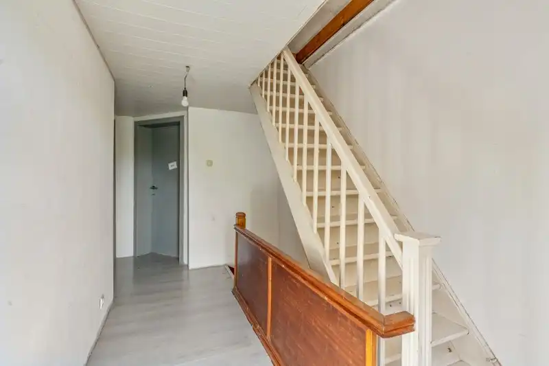 Rustig gelegen gezinswoning met aanpalend een groot bijgebouw op een perceel 9are foto 25