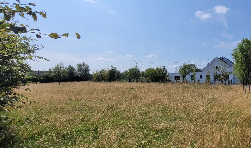 Moorslede-Beitem. Uniek gelegen perceel bouwgrond van 1765m2 perfect Zuidelijk voor alleenstaande villa. Uiterst rustig, in het groen, kindvriendelijk ...een opportuniteit op topligging! foto 6