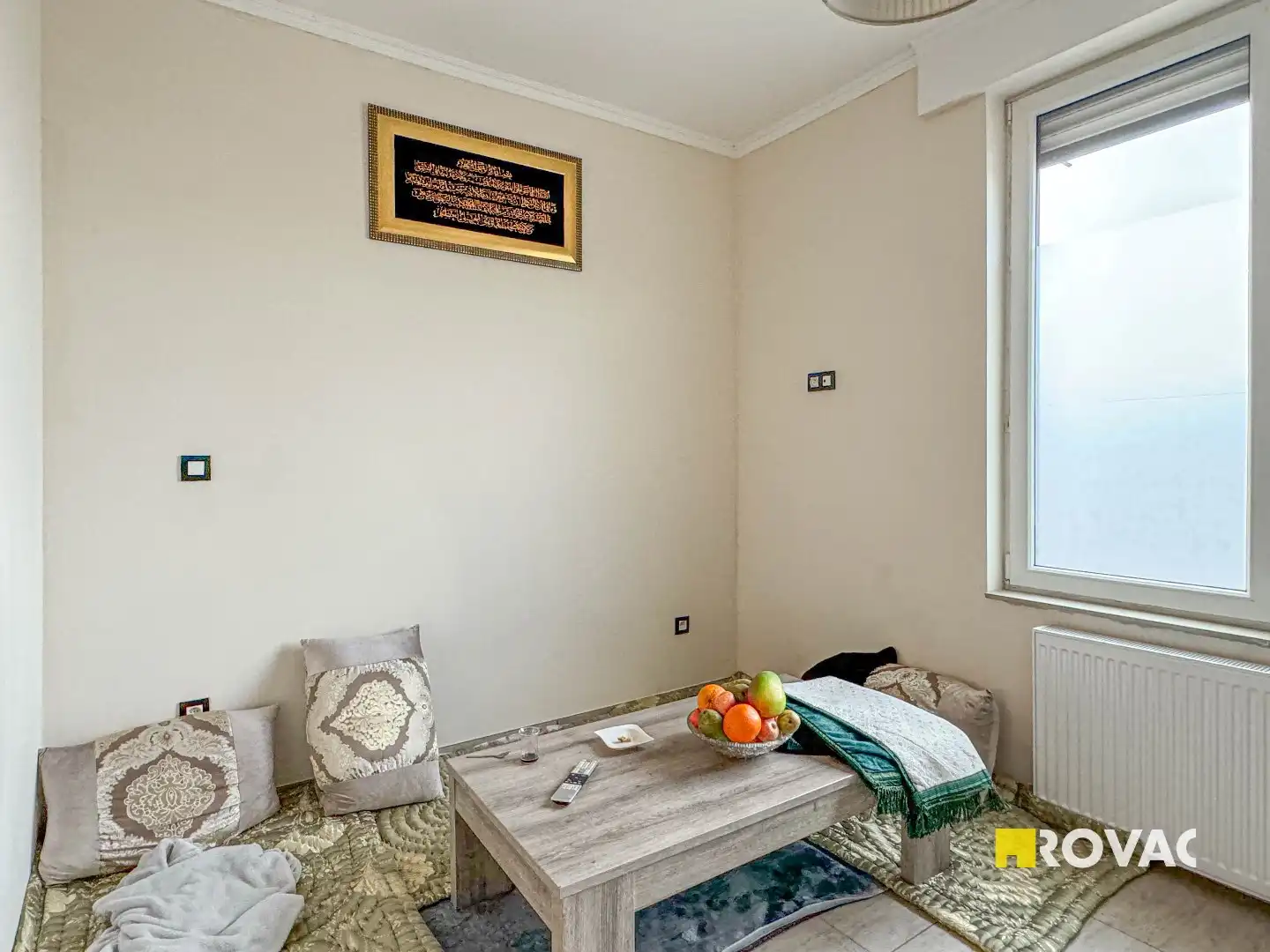 Verder te renoveren woning met mogelijkheden op de grens Izegem - Roeselare foto 3