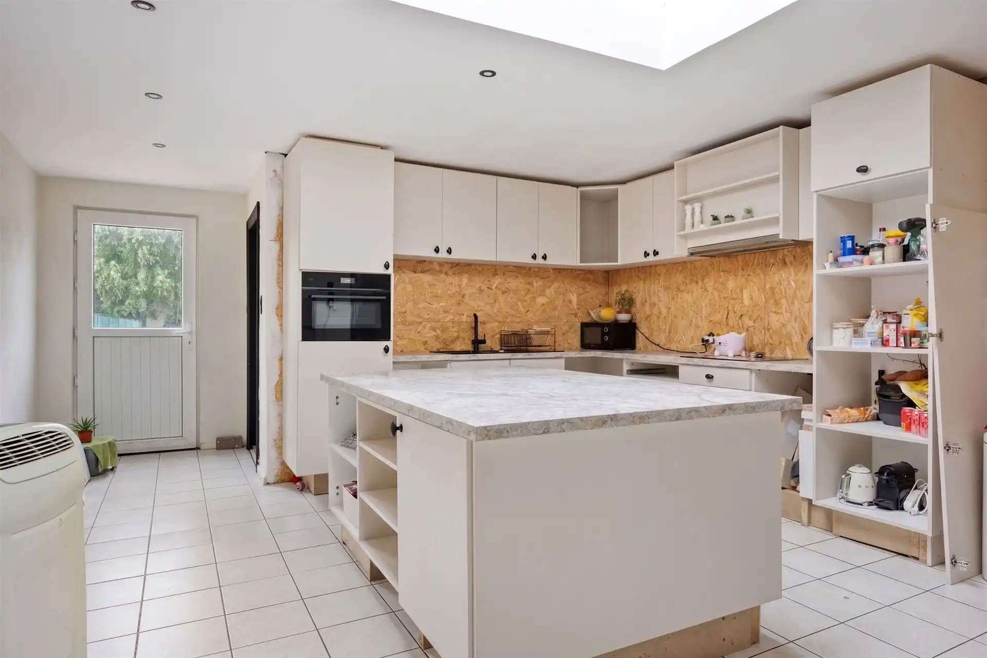 Woning met 4 slaapkamers en tuin.  foto 7
