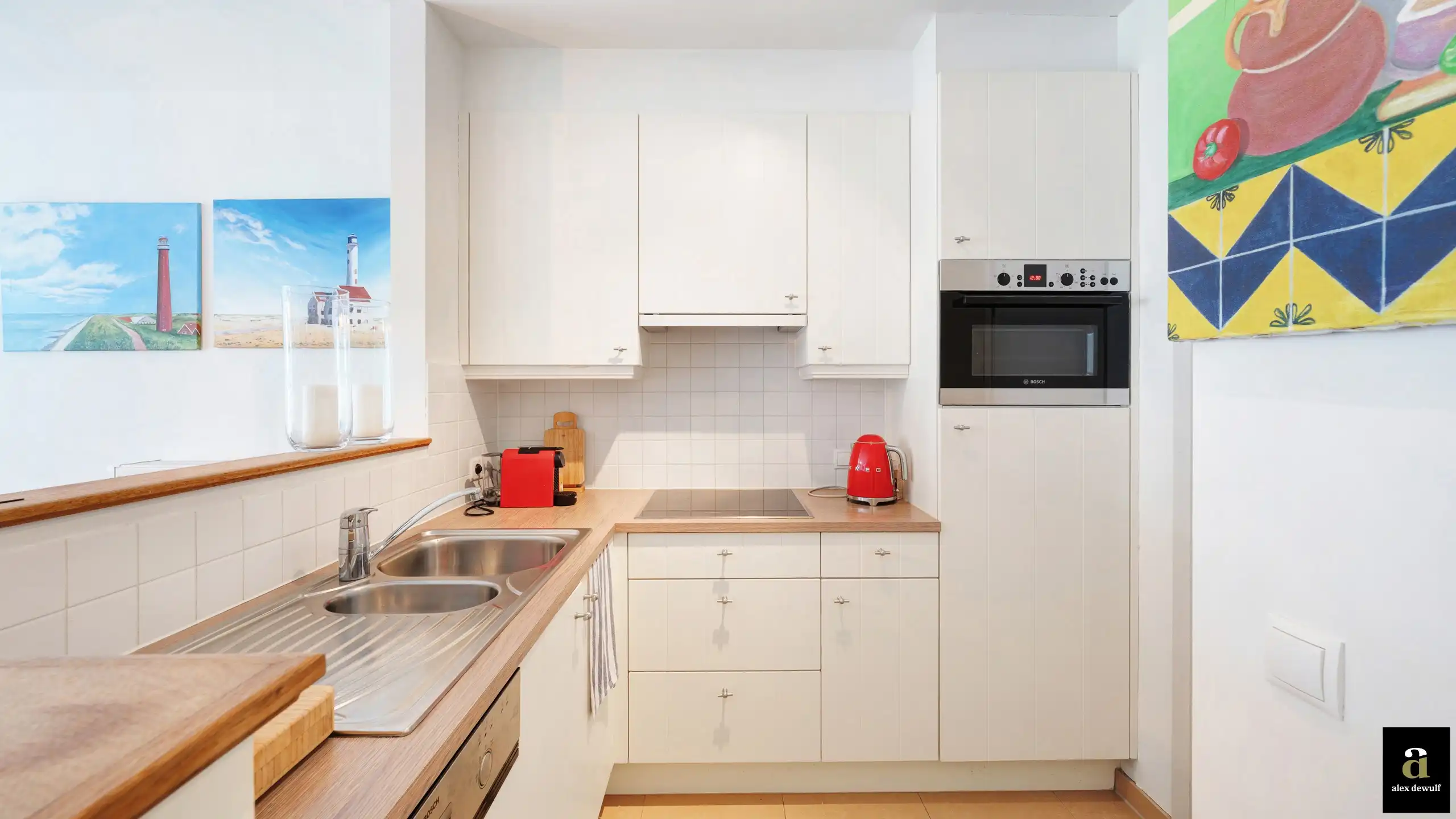 Centraal gelegen appartement in zeer goede staat [Lippenslaan]. foto 12