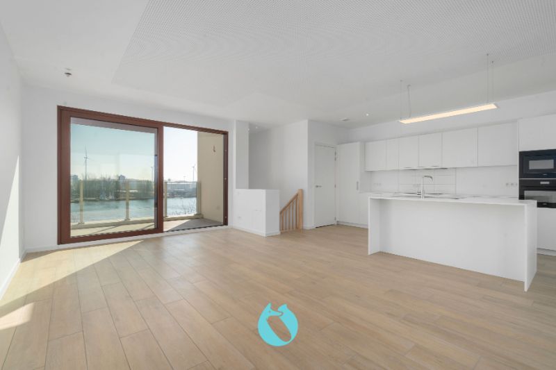Duplex penthouse met adembenemende uitzichten foto 8