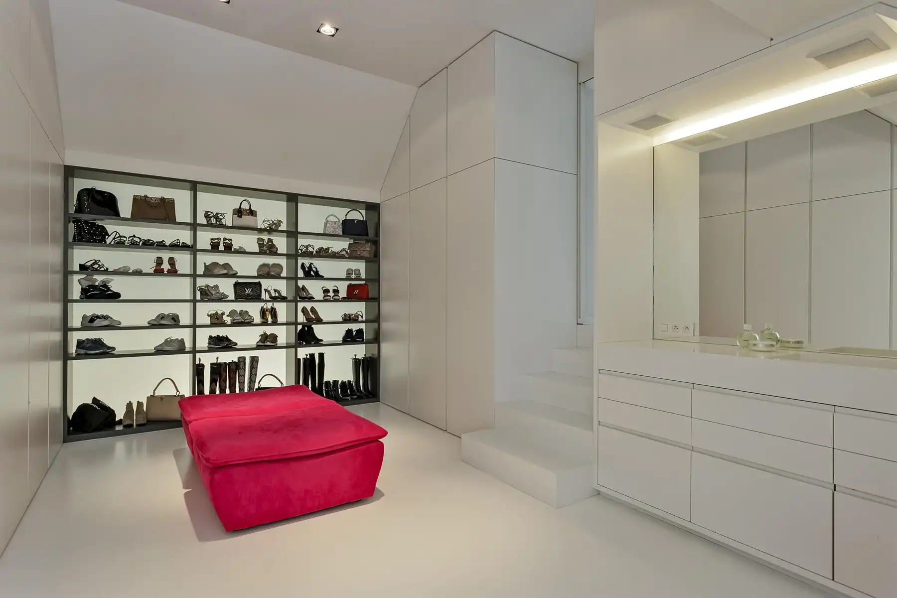 State-of-the-art villa op 5.707 m te KEERBERGEN foto 22