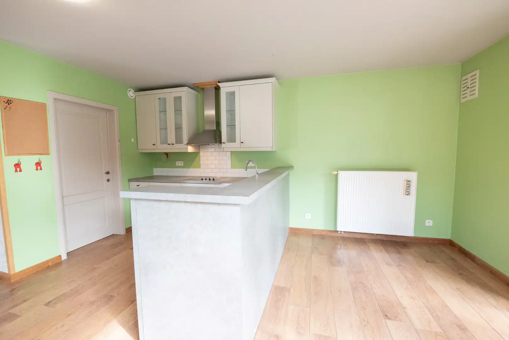 Gezellige gezinswoning gelegen in Markegem. foto 5