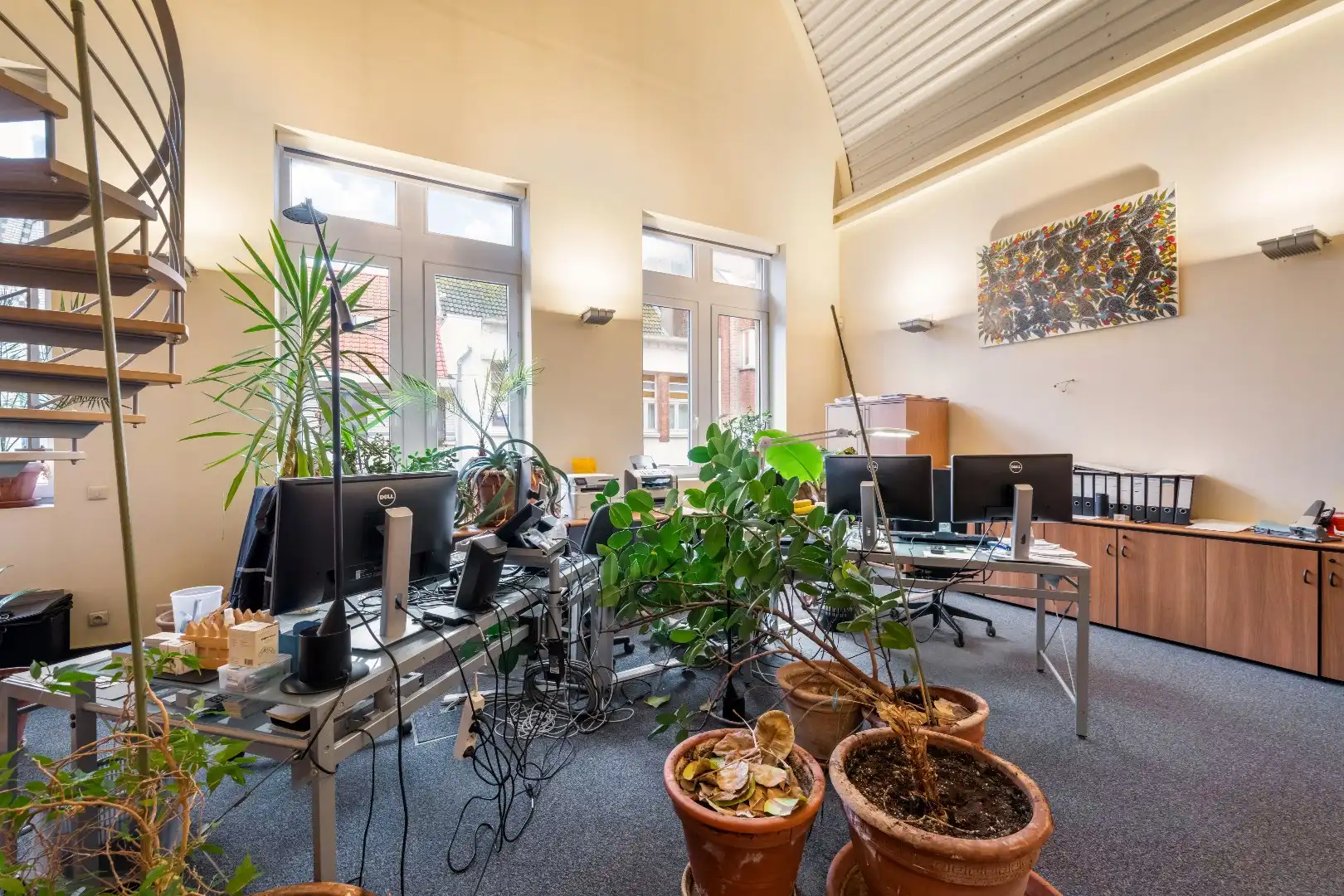 Uniek kantoor met privatieve woonruimte foto 12