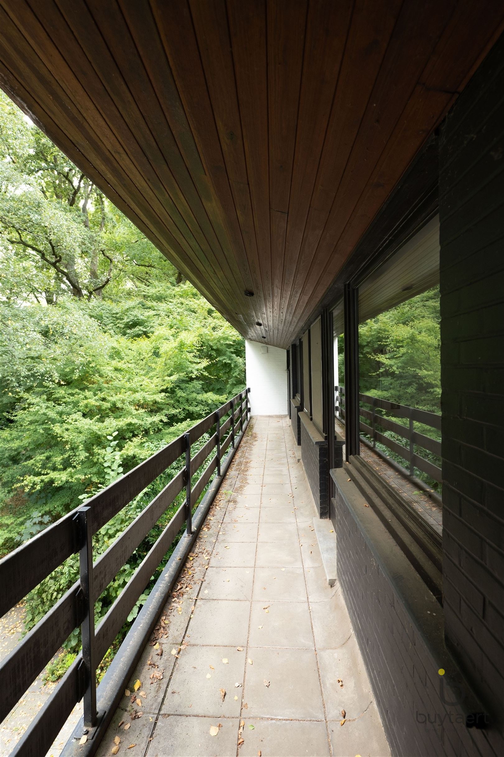 RUIMTE, LICHT ÉN KARAKTER: TE RENOVEREN 70’S VILLA MIDDEN IN HET GROEN! foto 43