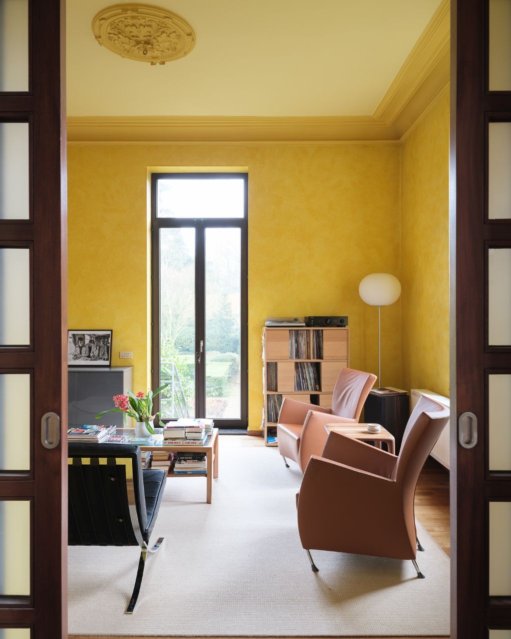 Uitzonderlijke opportuniteit Sint-Amandsberg – ‘Villa Bromelia’ - Statige en ruime woning (437m2 bvo) met een prachtig aangelegde tuin op een boogscheut van het stadscentrum – nabij de Rozenbroeken. foto 9