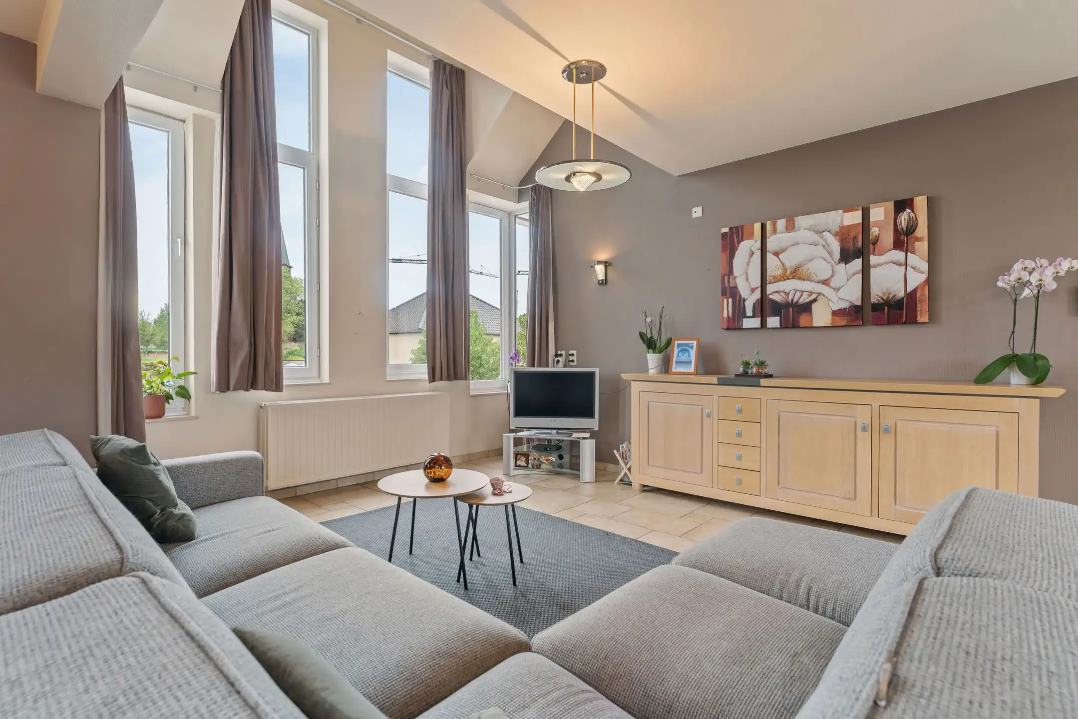 Woning met tal van mogelijkheden in Riemst foto 5