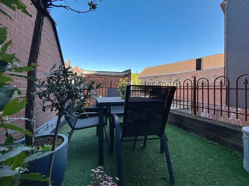 Te koop :Wonen en werken in hartje Roeselare ! foto 7