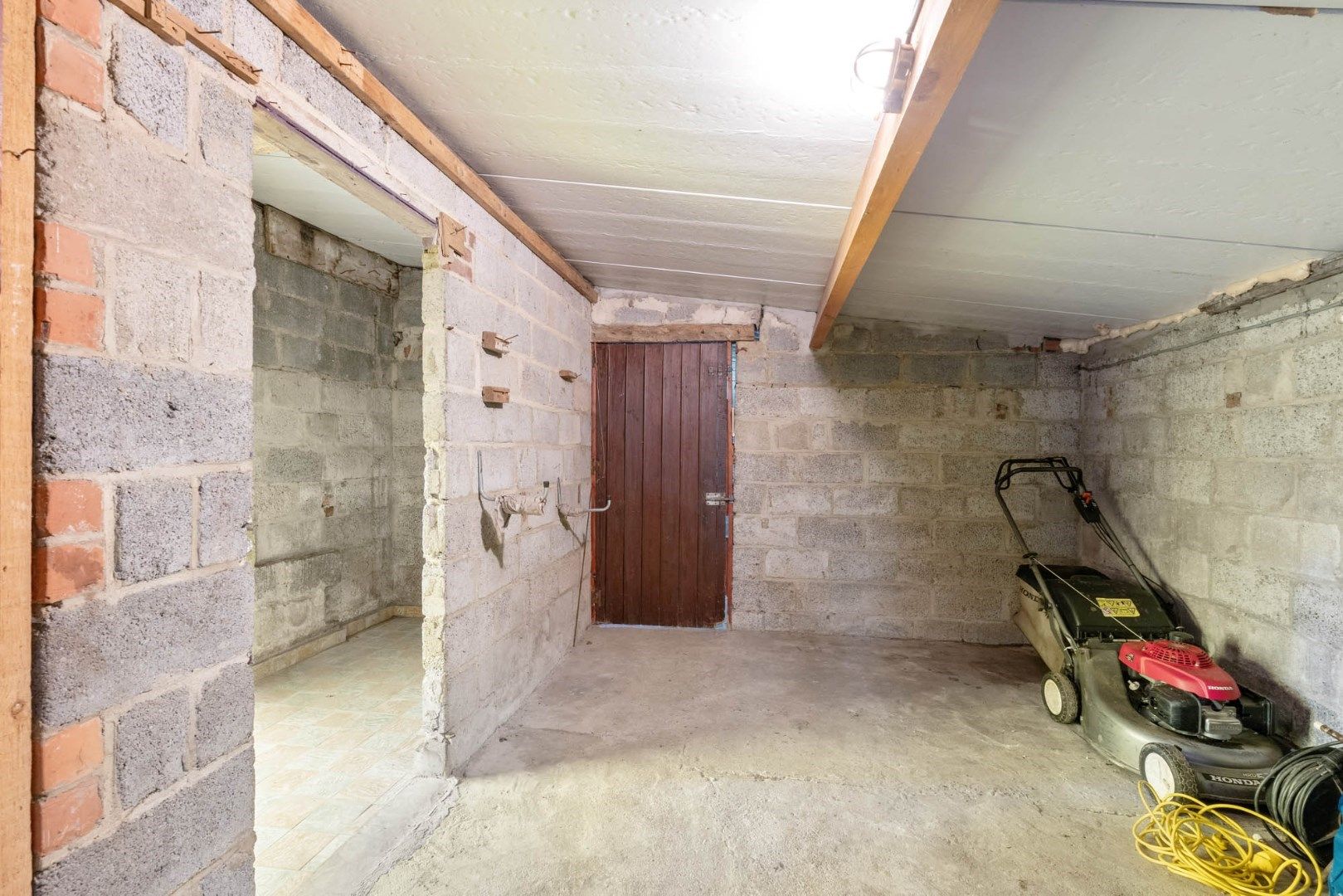 Authentieke vrijstaande karakterwoning met sierlijke uitstraling op 8a 01ca in het mooie landelijke Borgloon foto 15