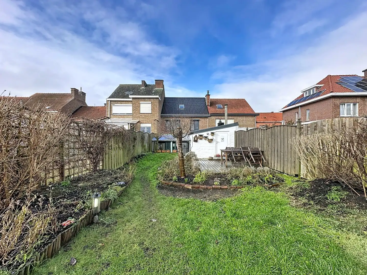 Instapklare gezinswoning met zonnige tuin in Tienen foto 16