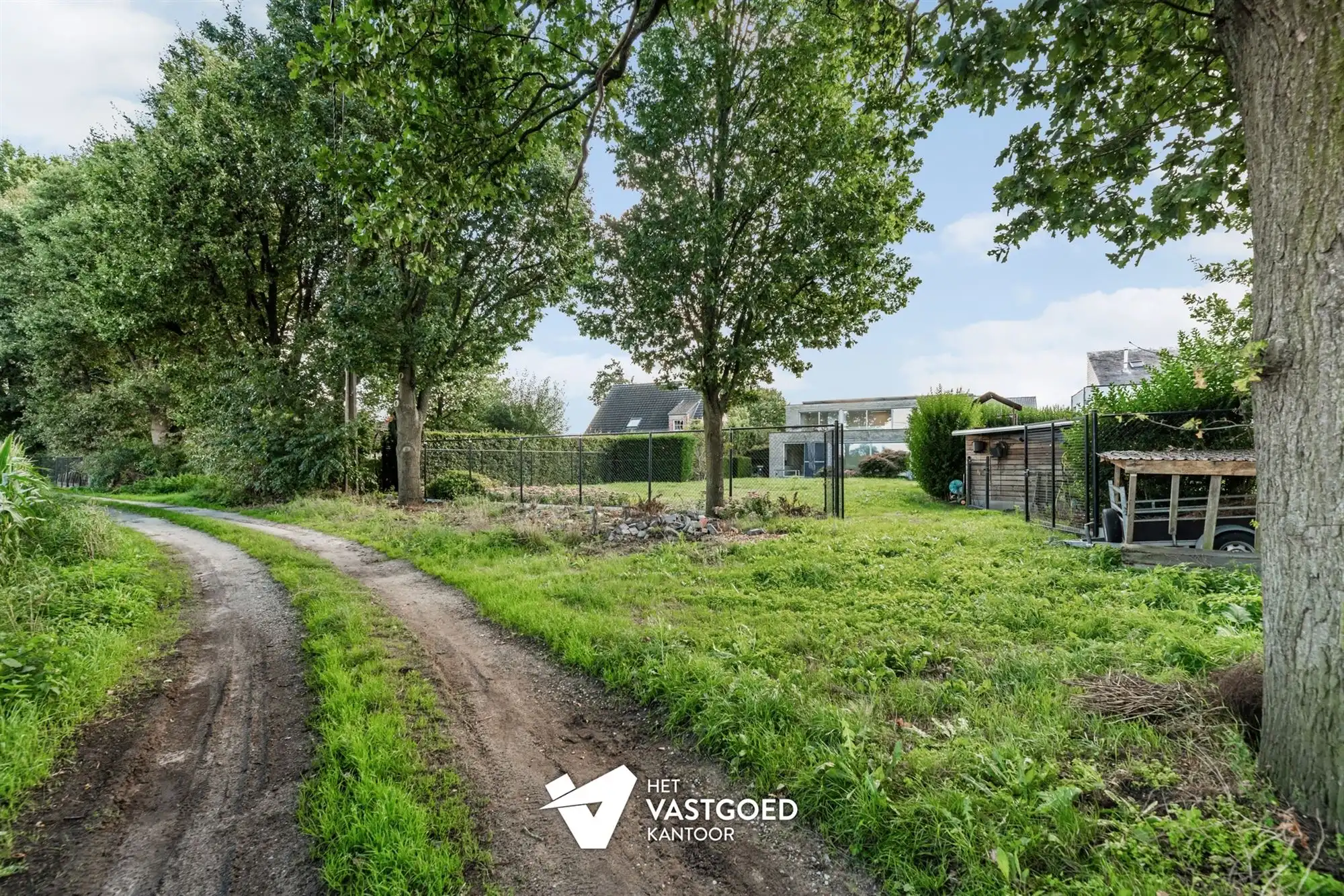 RUIME, RECENTE WONING OP TOP-LIGGING! foto 29