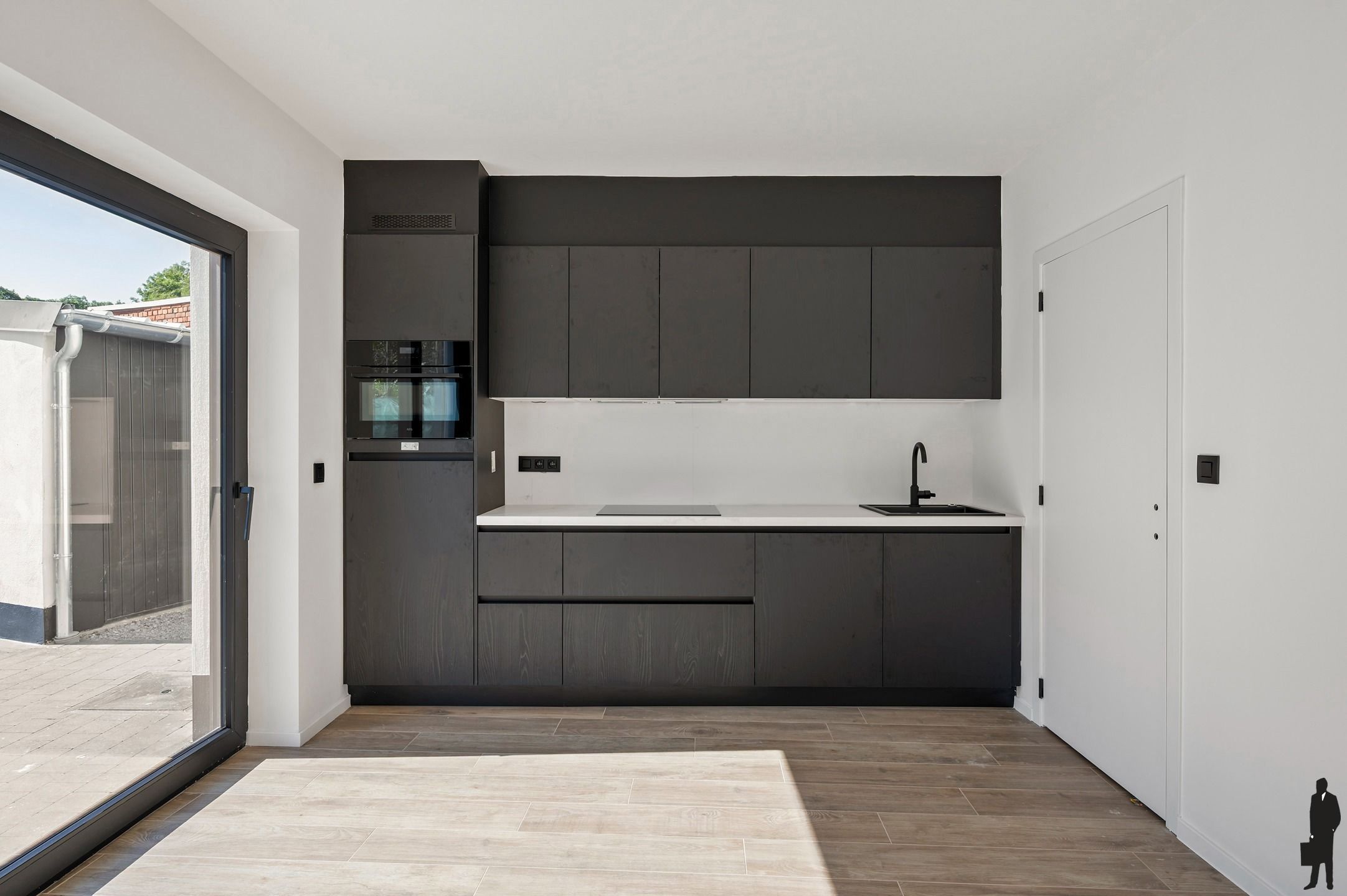 Gerenoveerde woning! foto 10