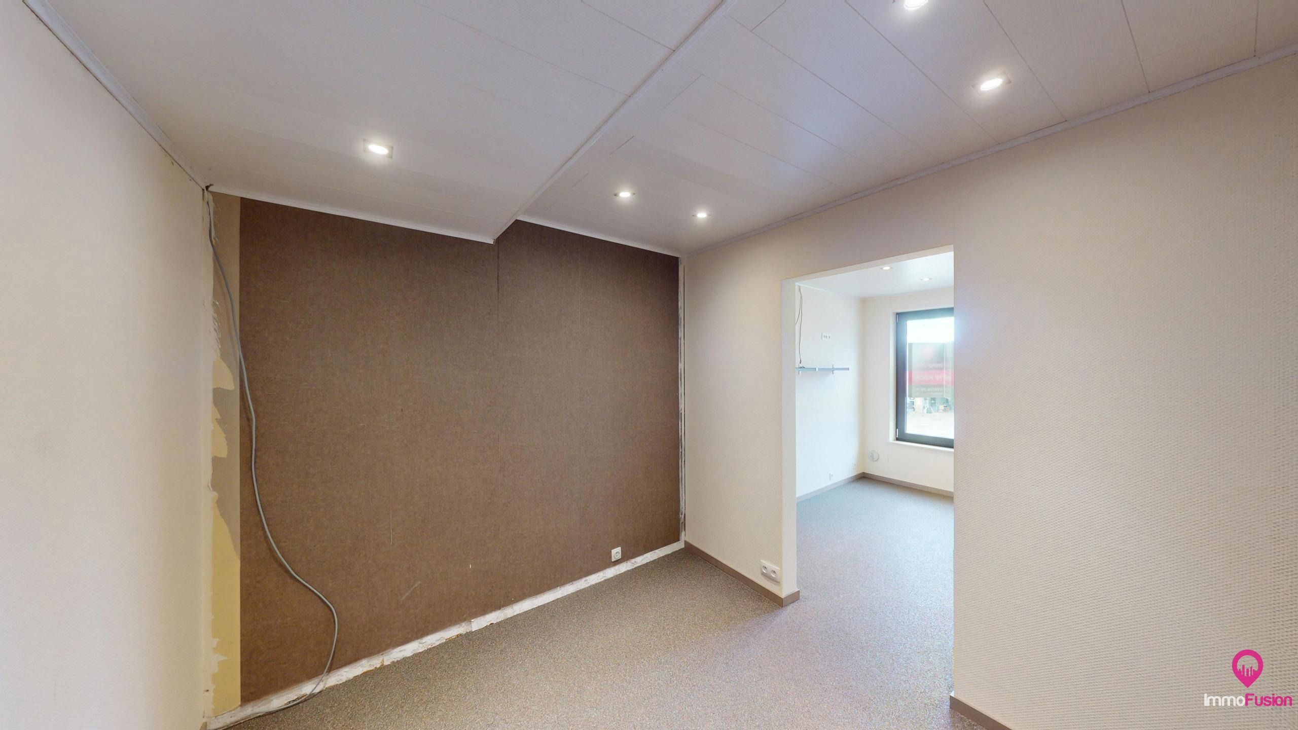 Polyvalent pand met magazijn+groot appartement op toplocatie! foto 18