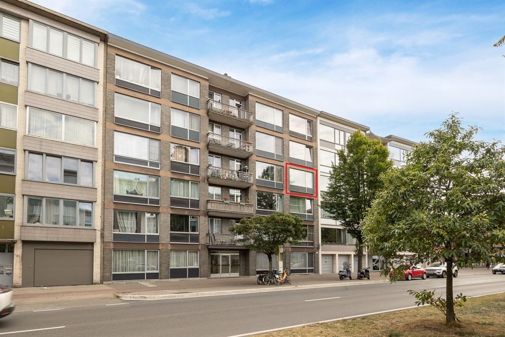 Ruim, verzorgd appartement met zonneterras foto 17