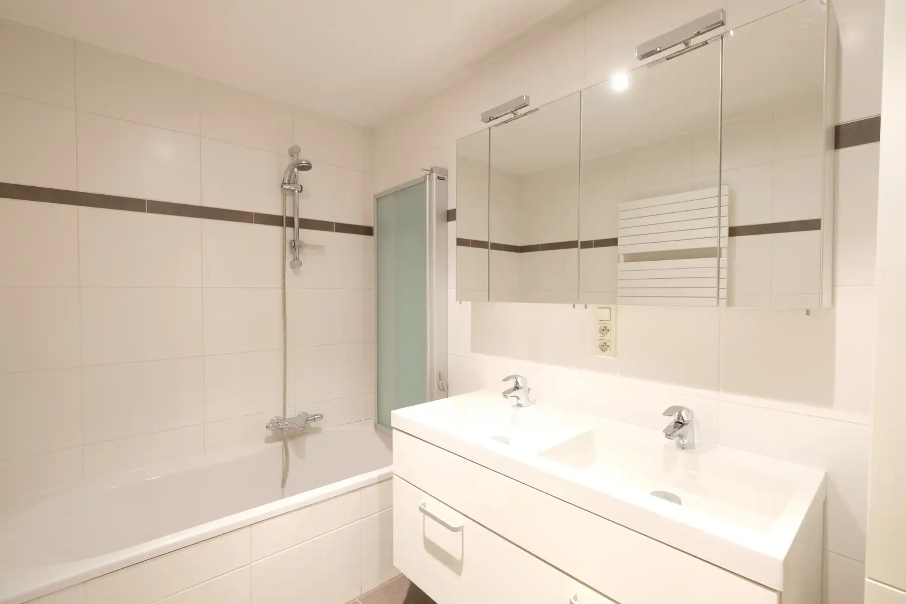 Kantoorruimte op toplocatie foto 5