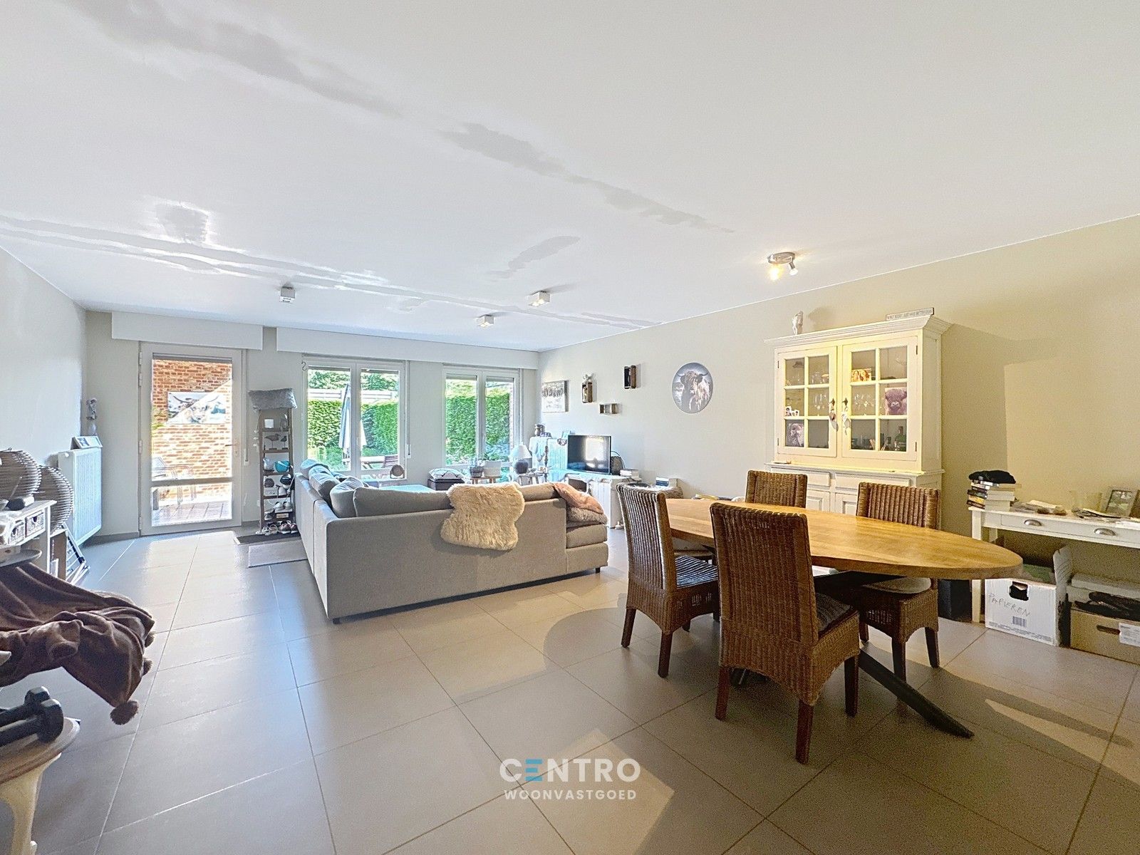Recente ENERGIEZUINIGE woning met 3 RUIME slpk, bureel én garage! foto 2