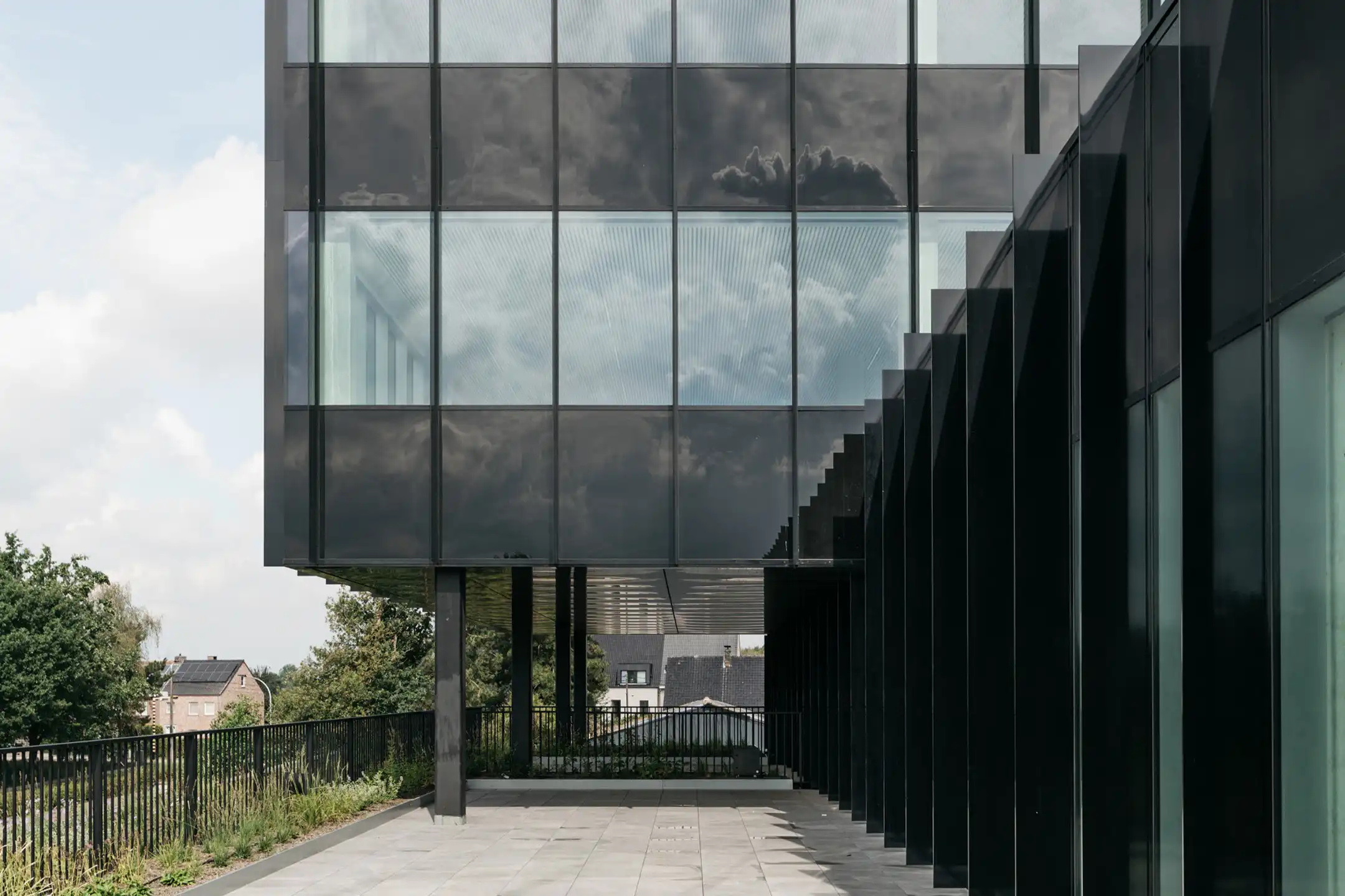 SQUARE ONE - HEDENDAAGS KANTOOR TE HUUR VAN 457 M² TE GEEL foto 2