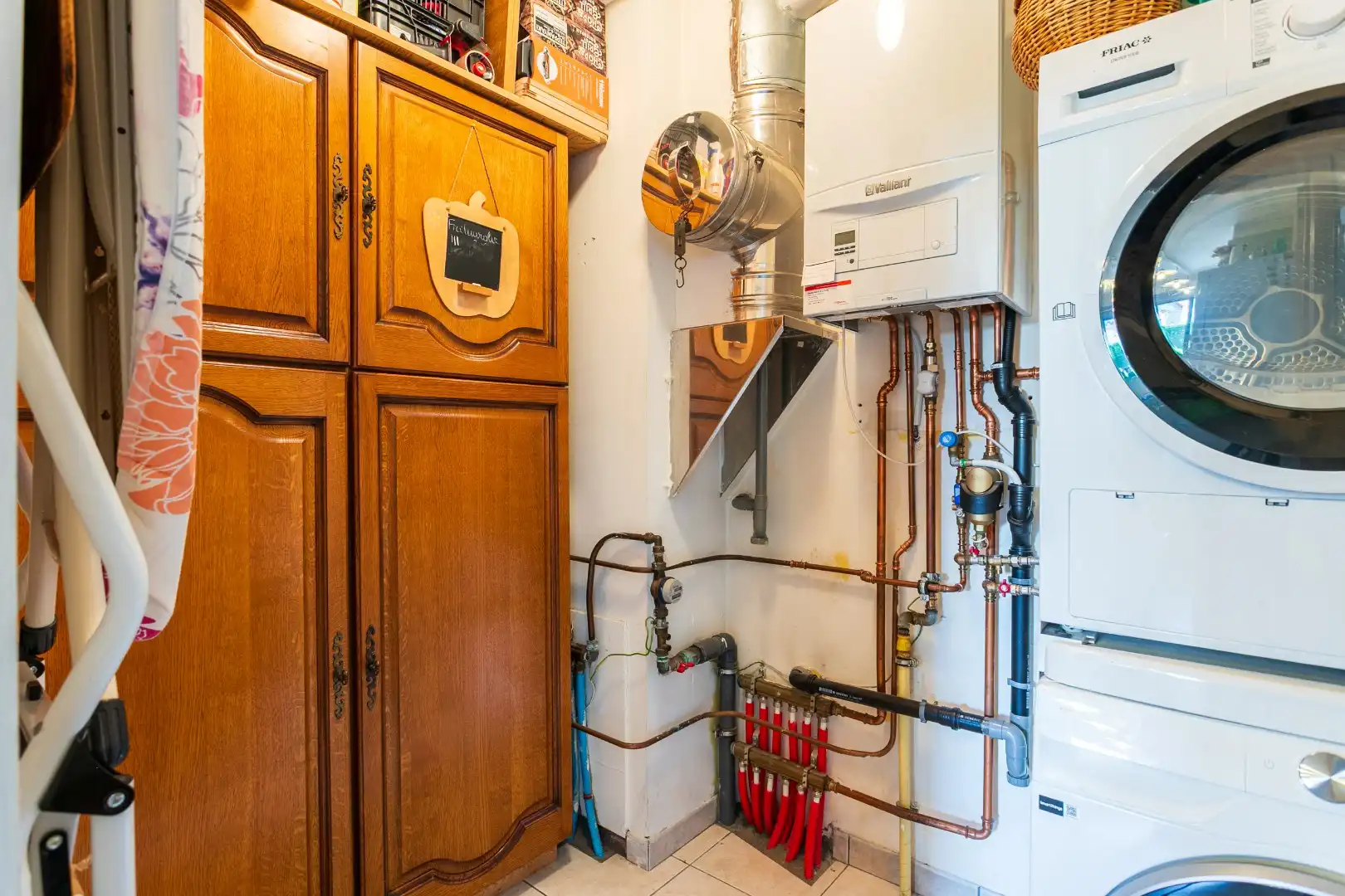 Instapklaar 2 slpk appartement met garage te Halle foto 17