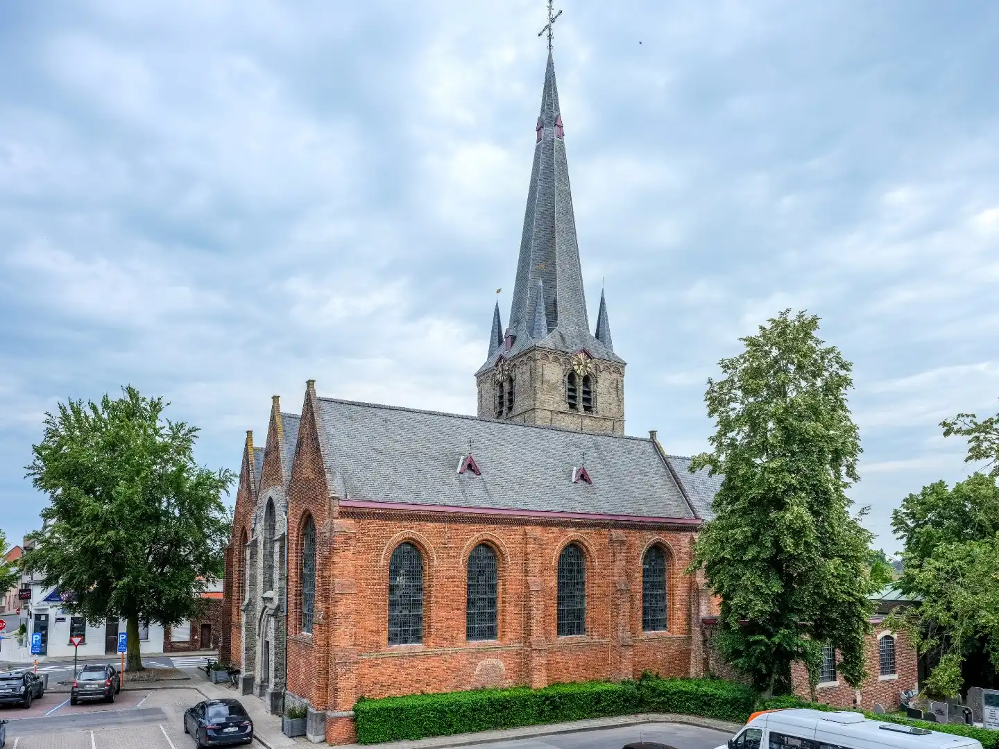 Ruime pastorie met 4 slaapkamers, tuin en garage te Emelgem foto 41