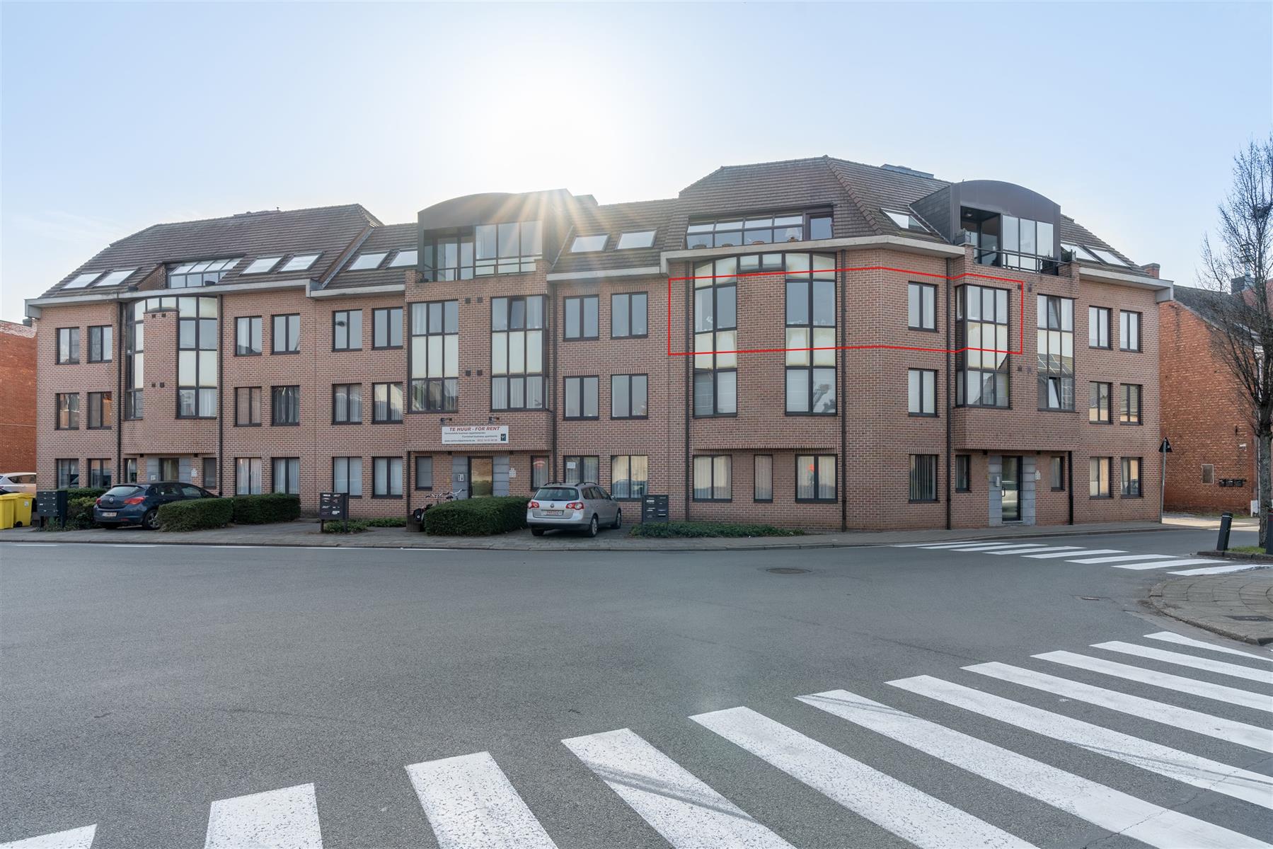 Lichtrijk (verhuurd) appartement met 2 slaapkamers en garage. foto 15