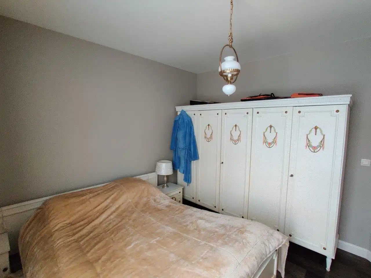 Ruim gelijkvloersappartement met 2 slaapkamers foto 13