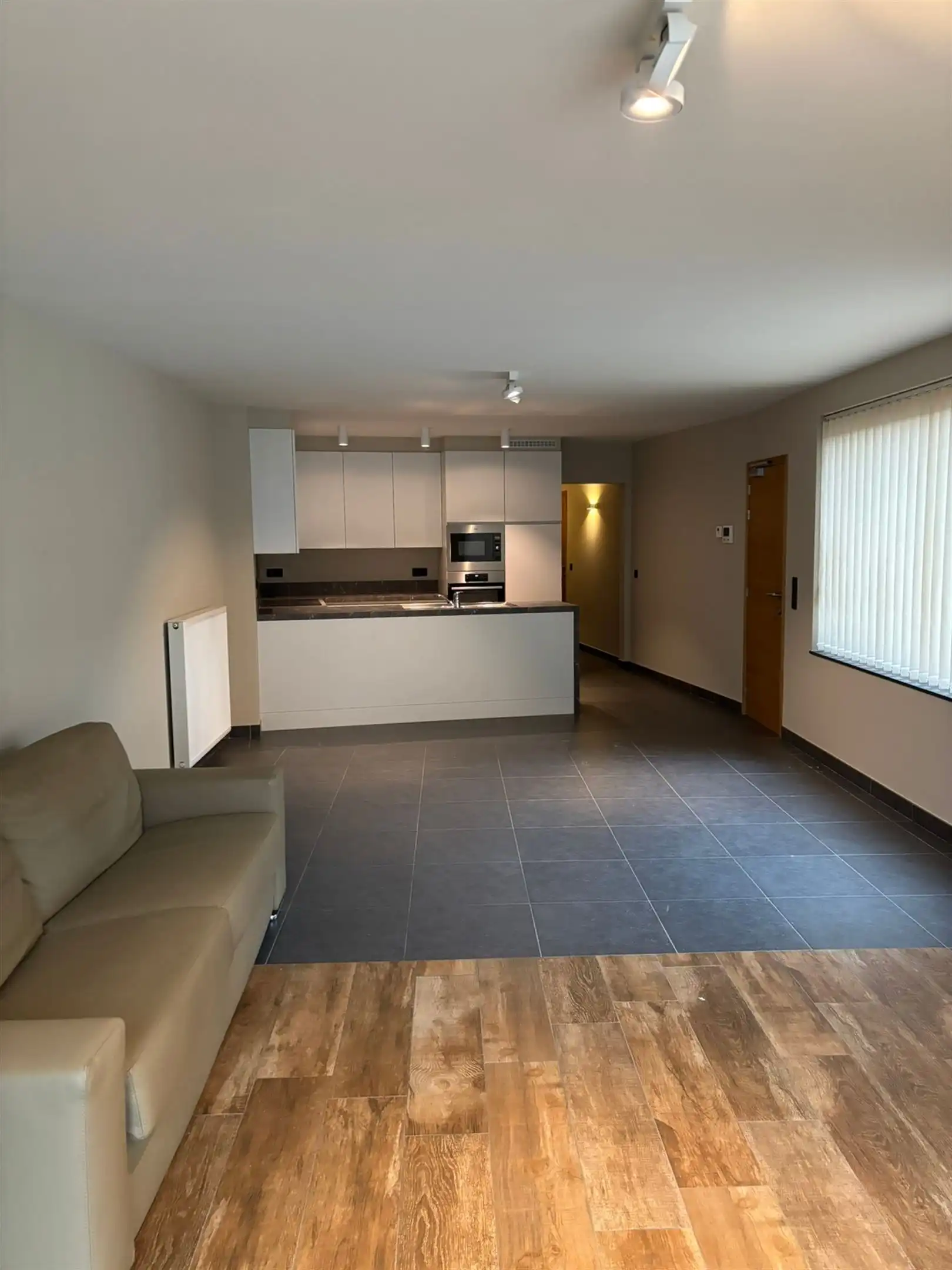 Gelijkvloers twee slaapkamer appartement foto 5