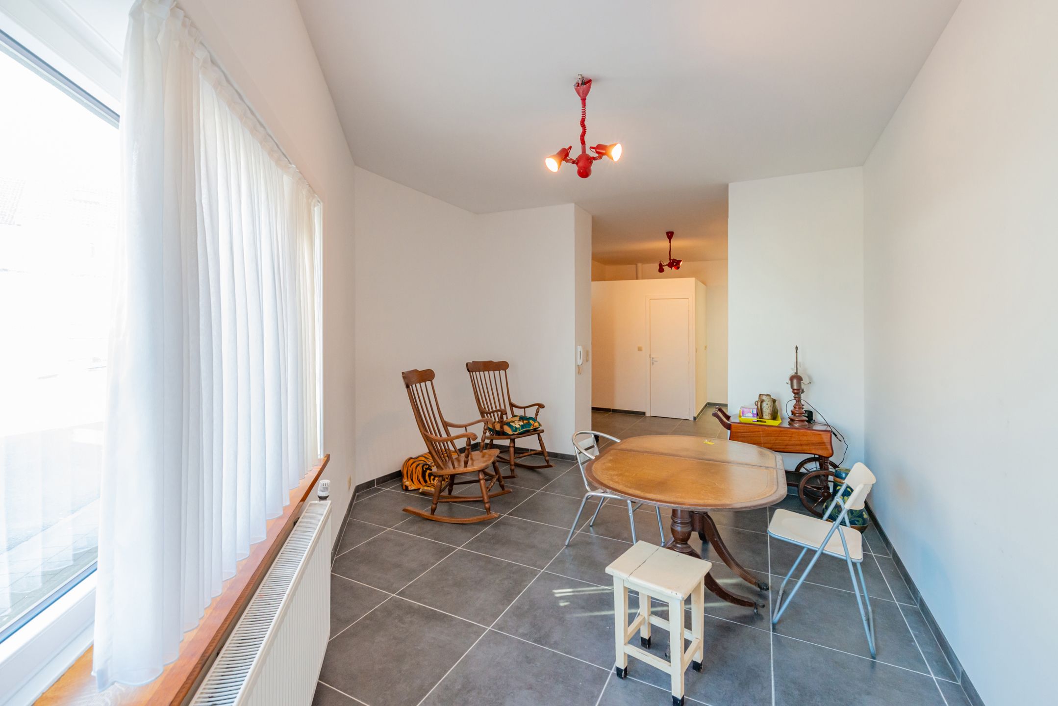 Gebouw met 3 appartementen en opslag te koop foto 14