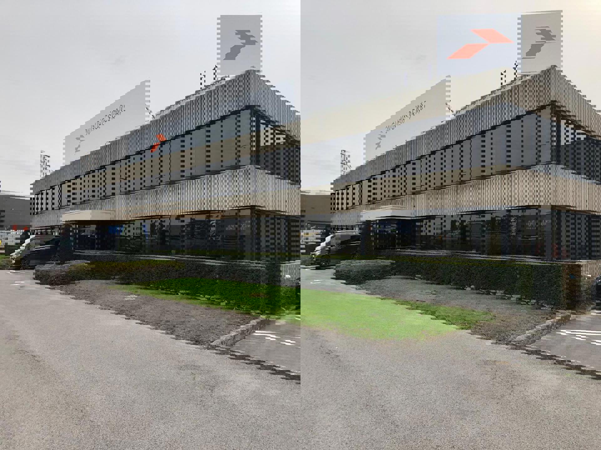 Logistiek magazijn langs E17 tot +/- 3.000m² met loskades foto 5