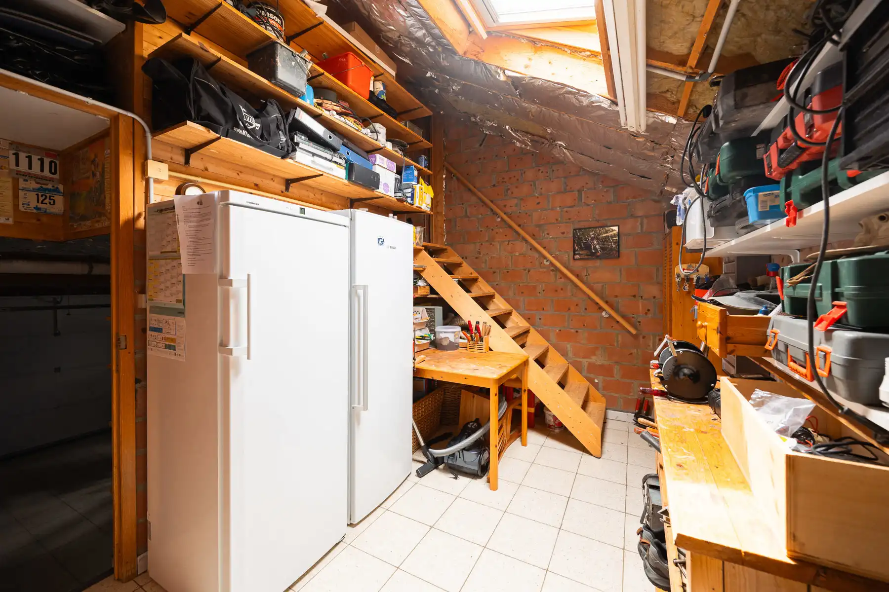 Charmante woning op uniek groen en rustig gelegen perceel foto 12