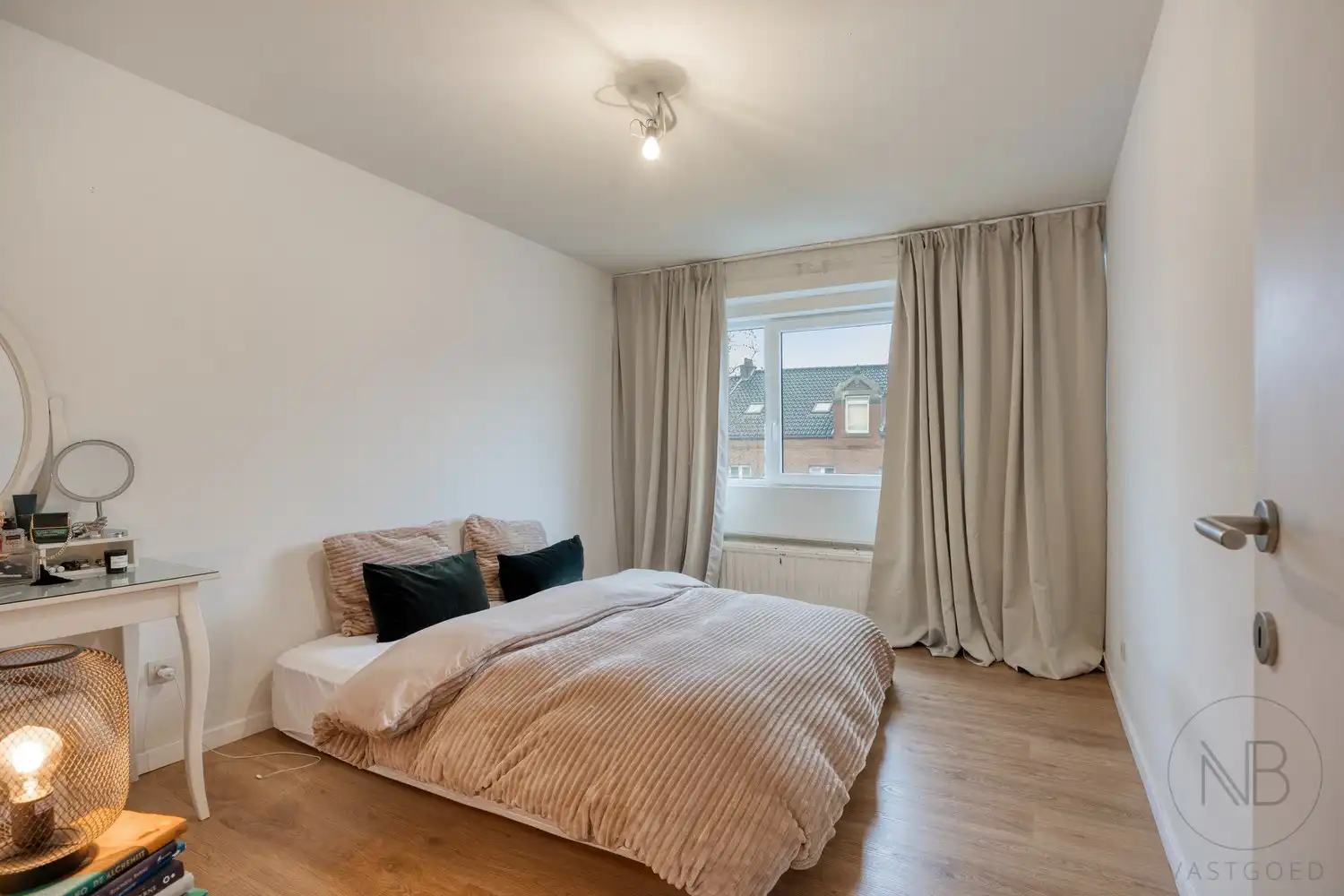 Uniek Investeringspand met een goed rendement op de Stalenstraat Genk foto 10