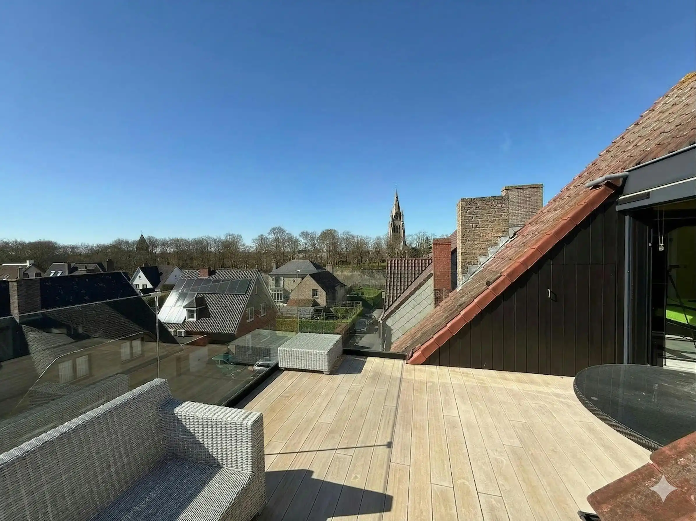 Appartement te koop met dakterras, twee kamers en garage in Ieper foto 15