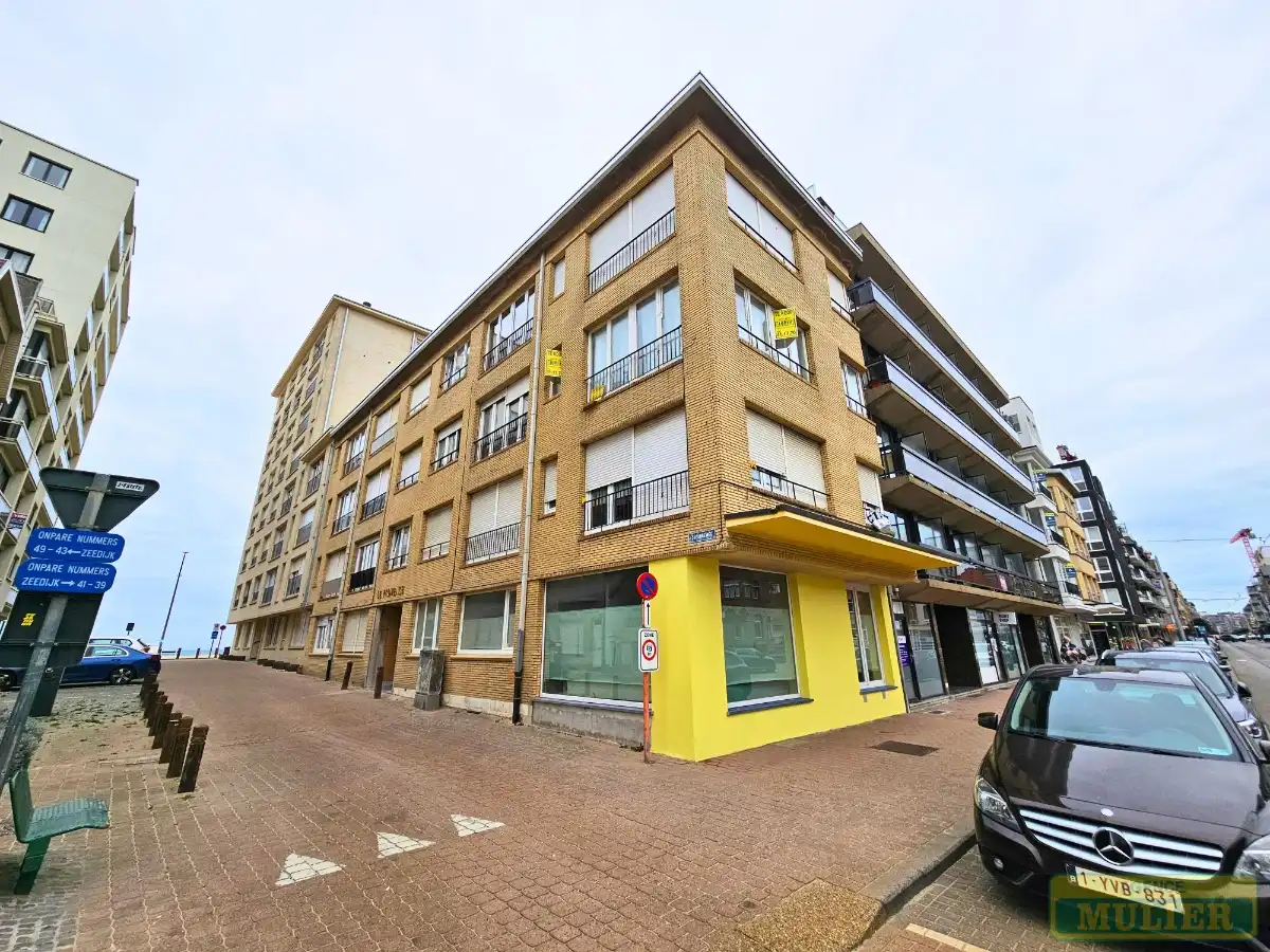 Appartement te koop foto {{pictureIndex}}