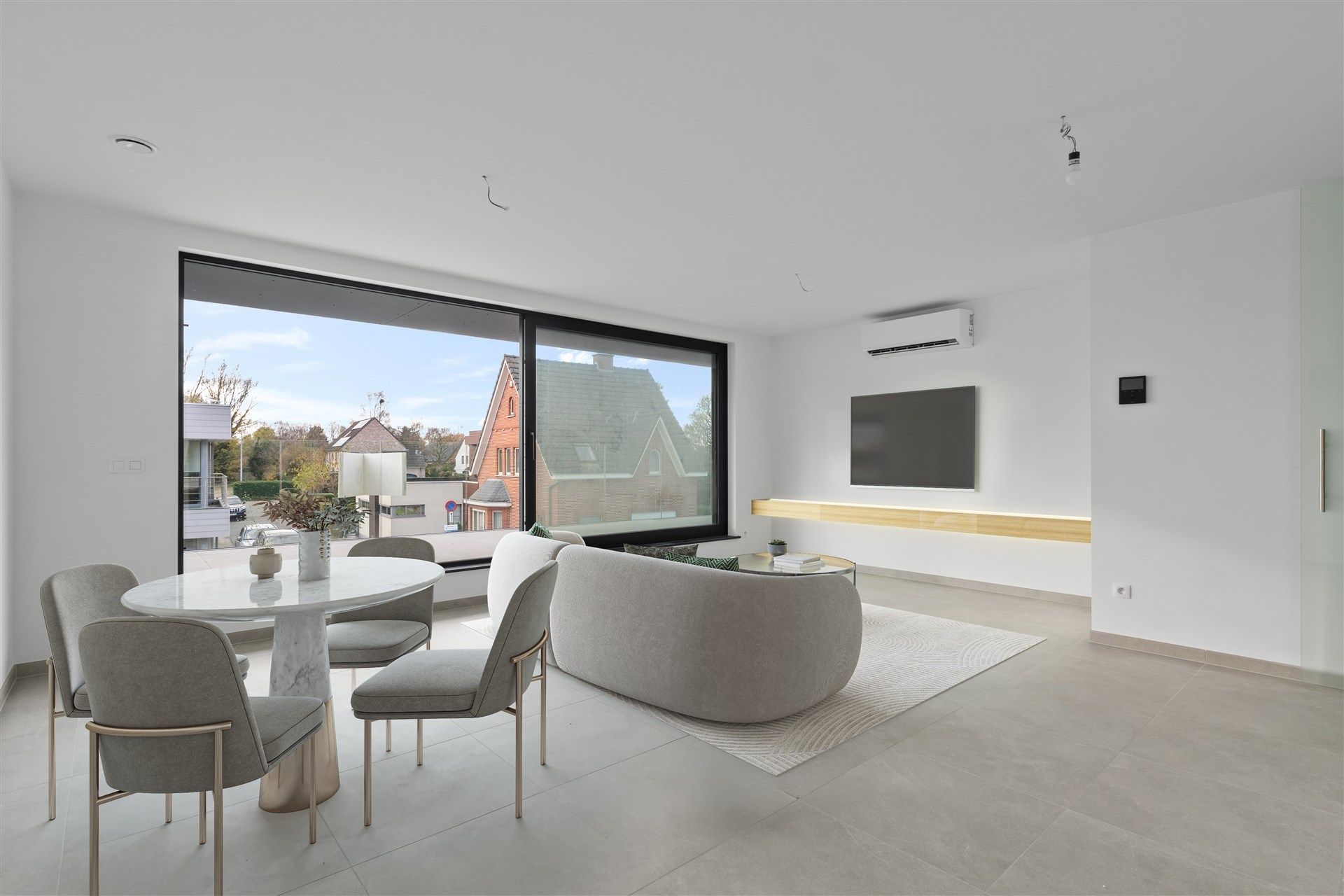 Appartement met staanplaats. foto 5