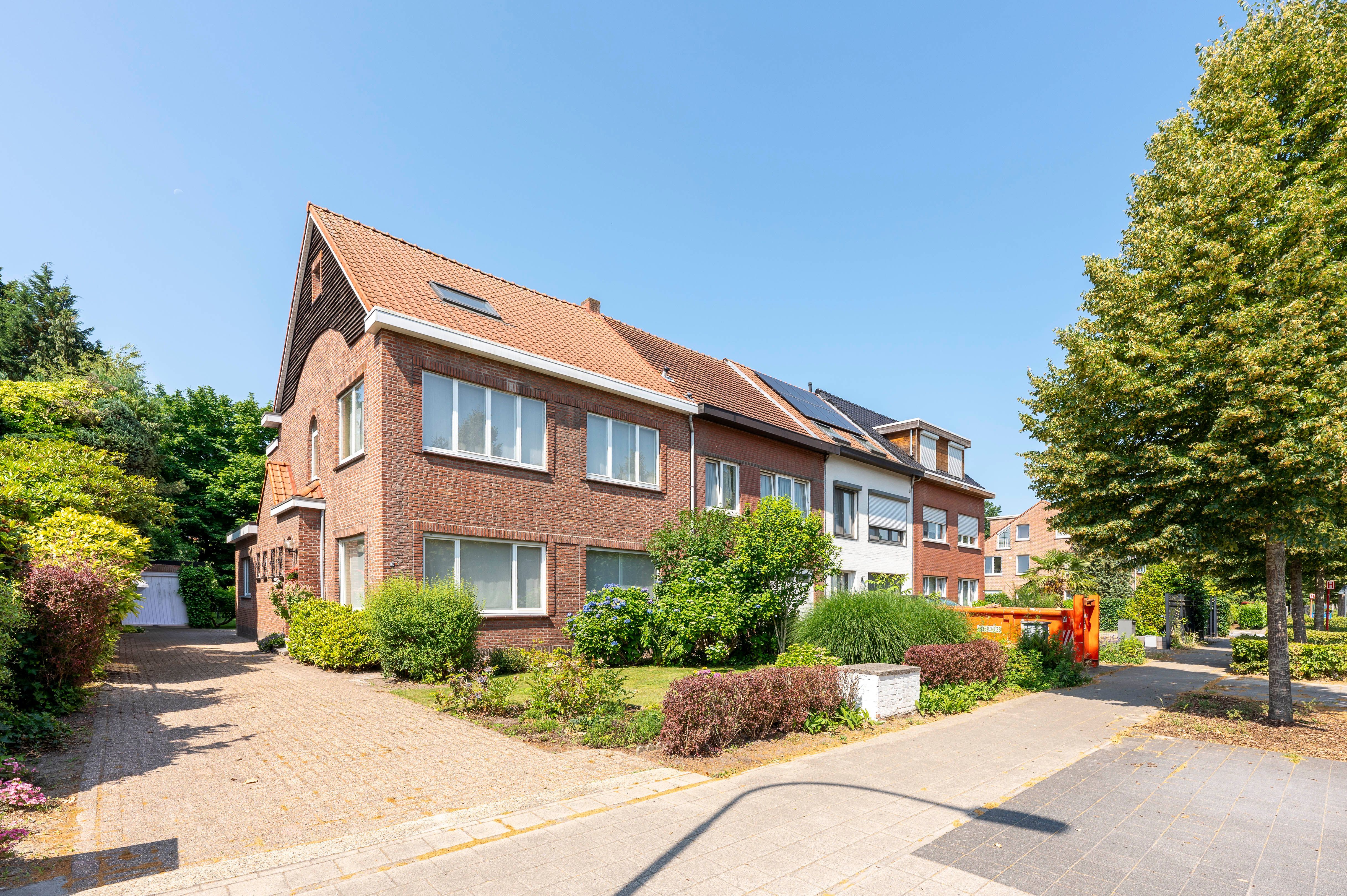 Gezinswoning met grote tuin in kindvriendelijke wijk Driehoek te Brasschaat! foto 22