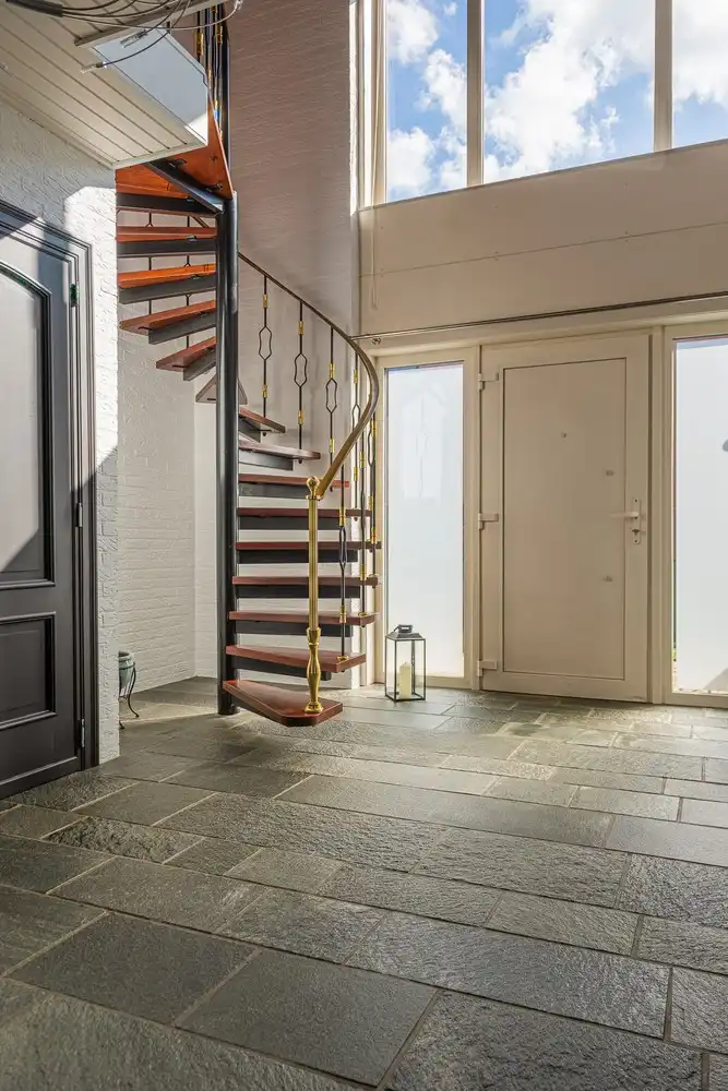 Ruime en uitstekend onderhouden gezinswoning met prachtige tuin en inpandige garage op een perceel van 1.490 m² foto 20