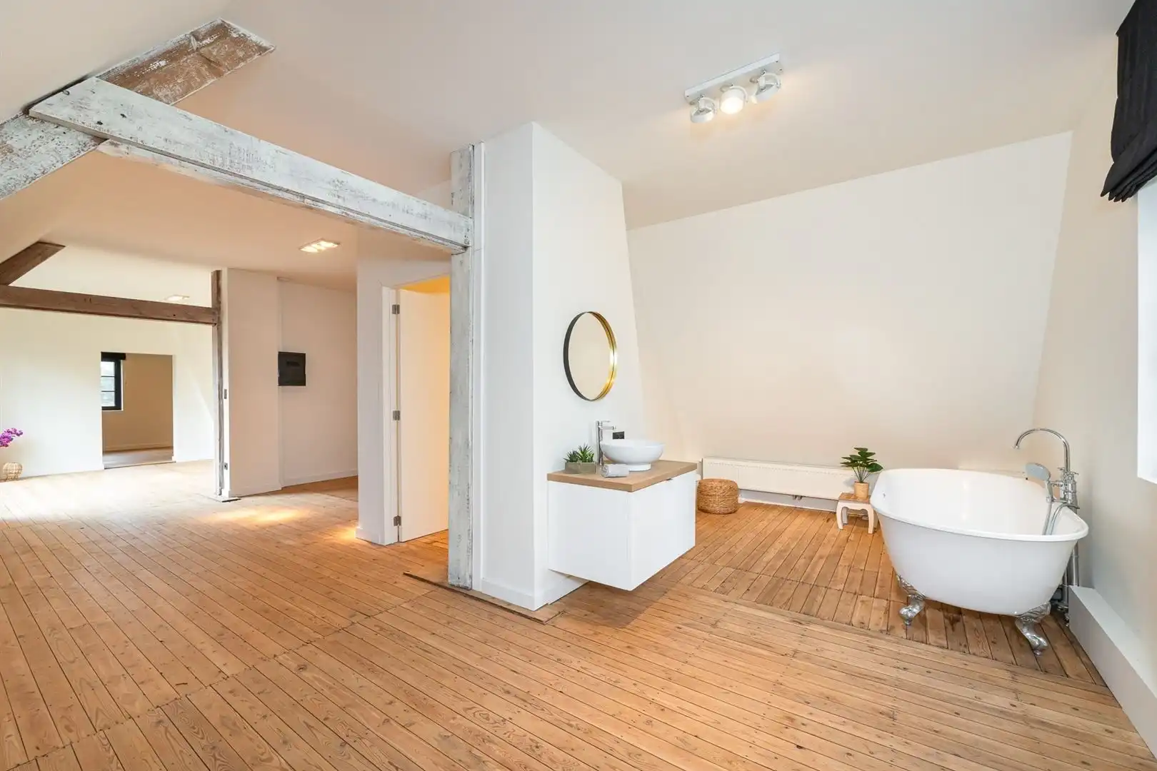 Uitzonderlijke villa bij het dorpscentrum en het park foto 18