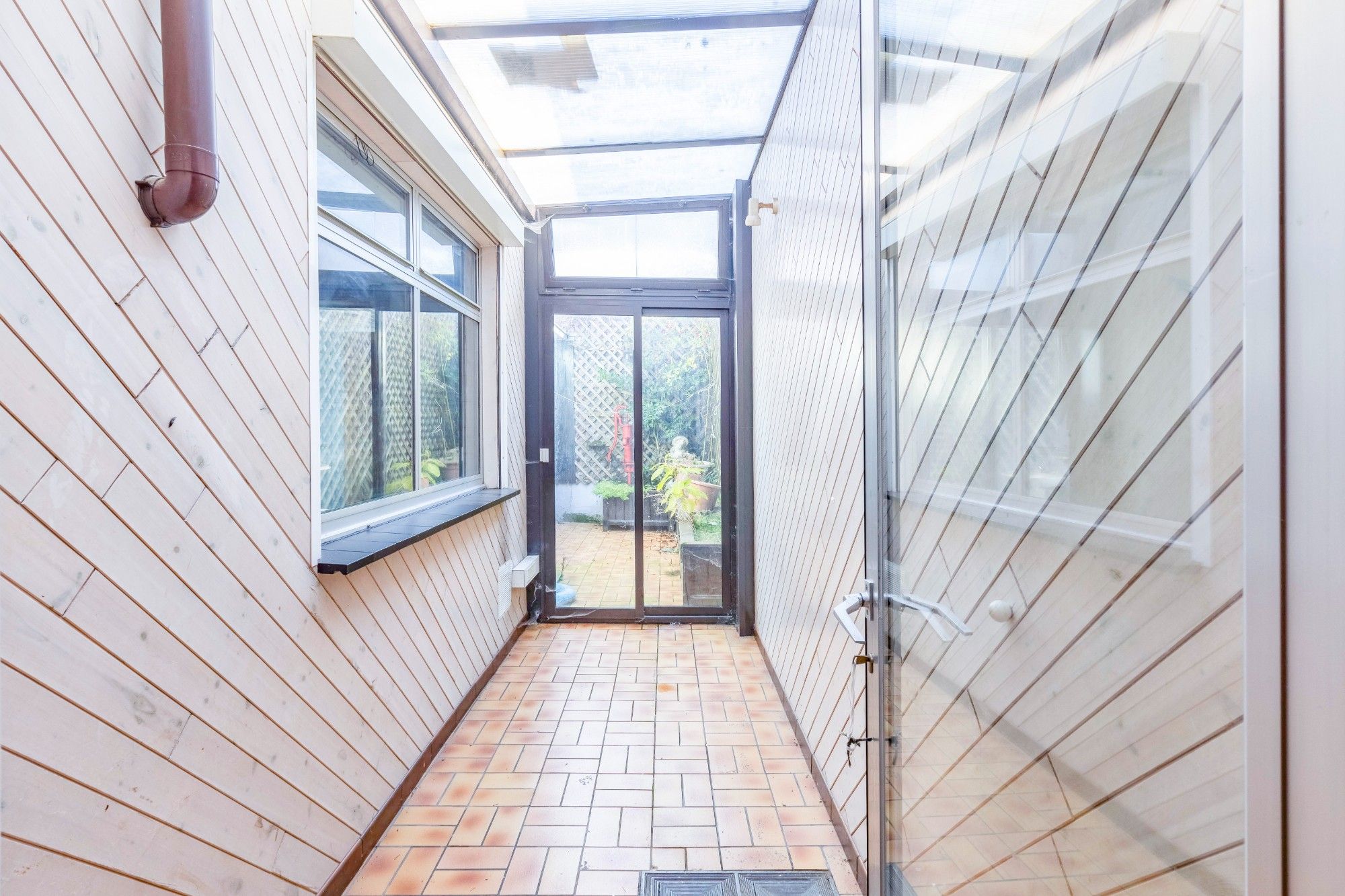 Kansrijke renovatiewoning in hartje Sint-Niklaas foto 14