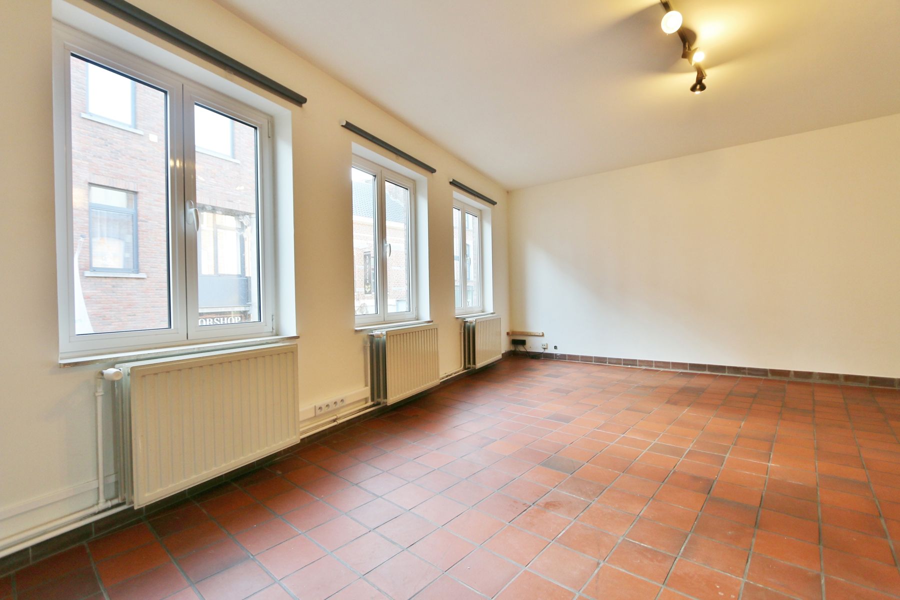 BELEGGINGSPAND - APP en HANDELGLV - VERHUURD - CENTRUM  foto 12