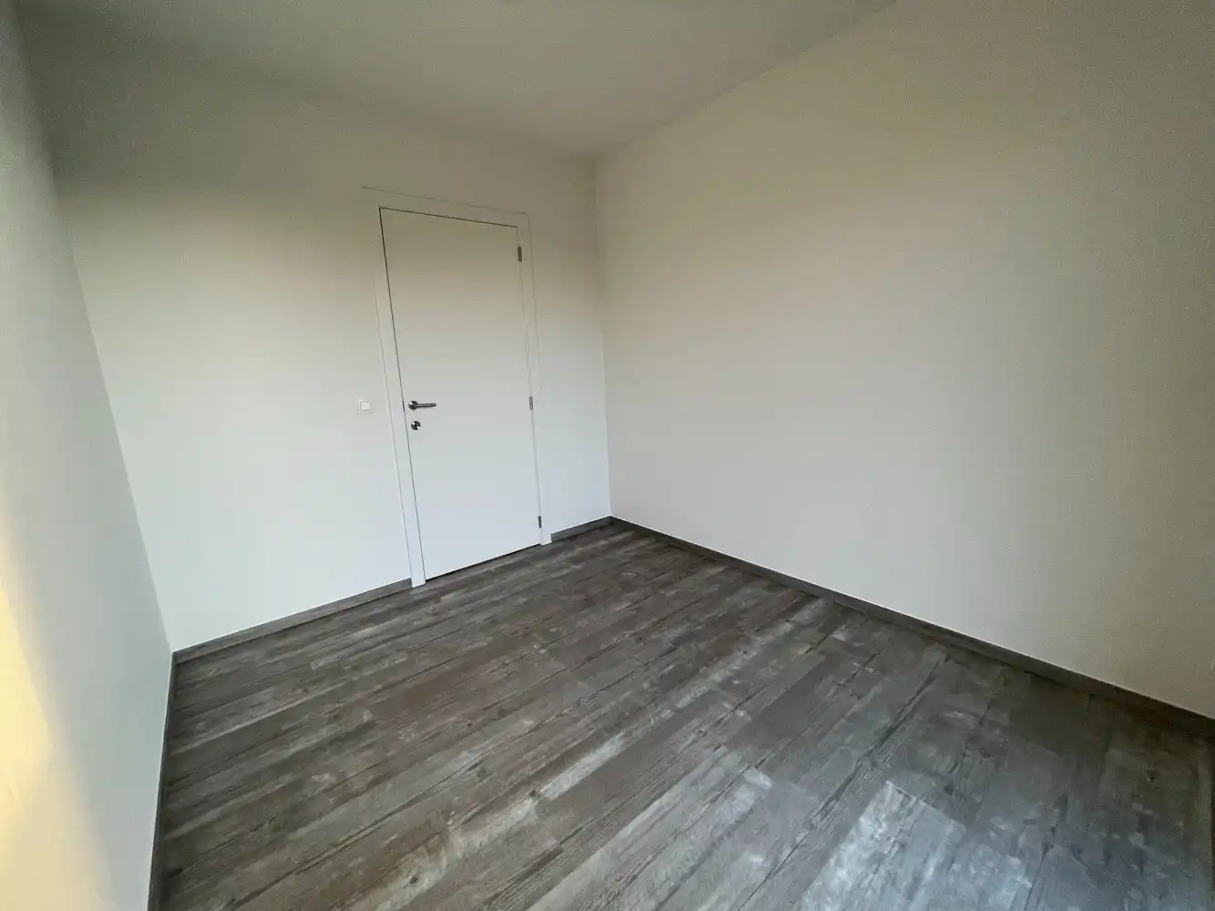 Gelijkvloers nieuwbouw app. met o.a. 2 slpks foto 6