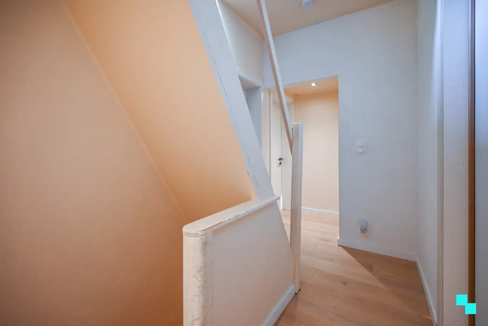 Prachtige woning met vier slaapkamers nabij centrum Izegem foto 18