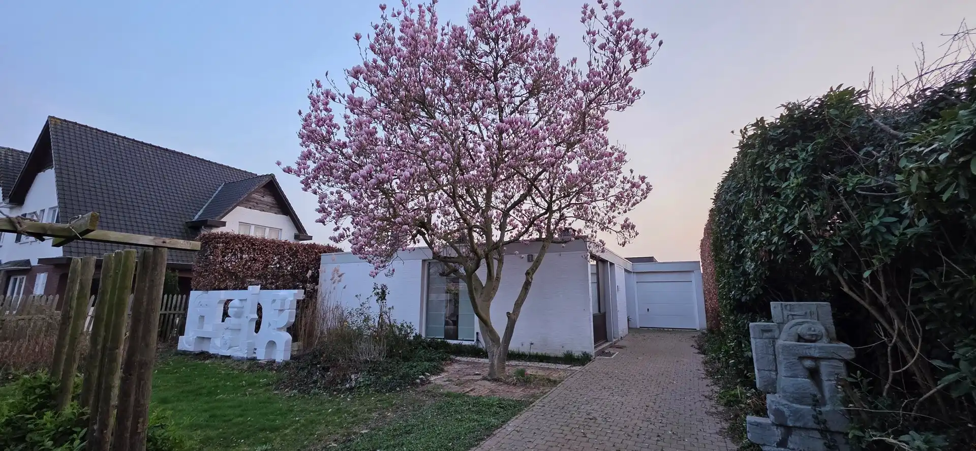 Organische architecten- en kunstenaarswoning foto 34