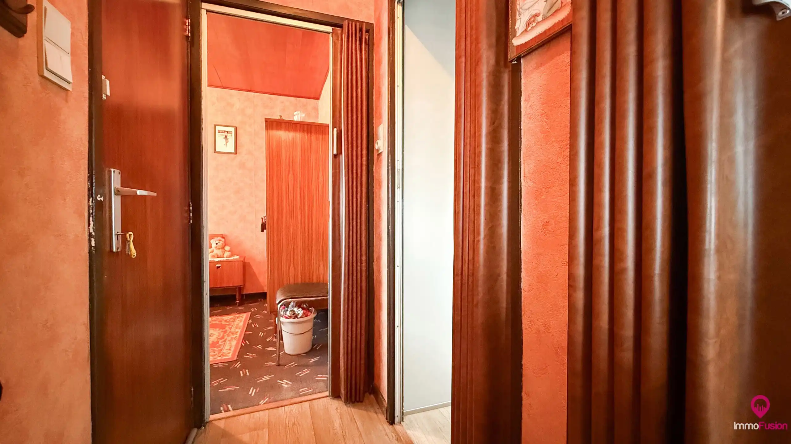 Gelijkvloerse woning met potentieel in Linkhout! foto 16