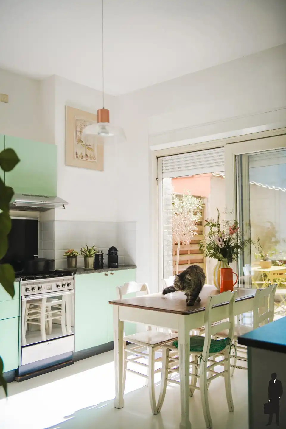 Ruim gelijkvloers appartement met tuin op toplocatie foto 8