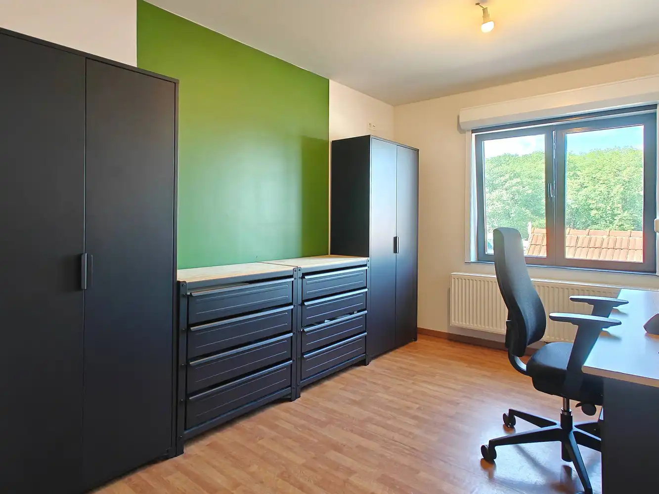 Ruime instapklare gezinswoning met 3 slaapkamers foto 16